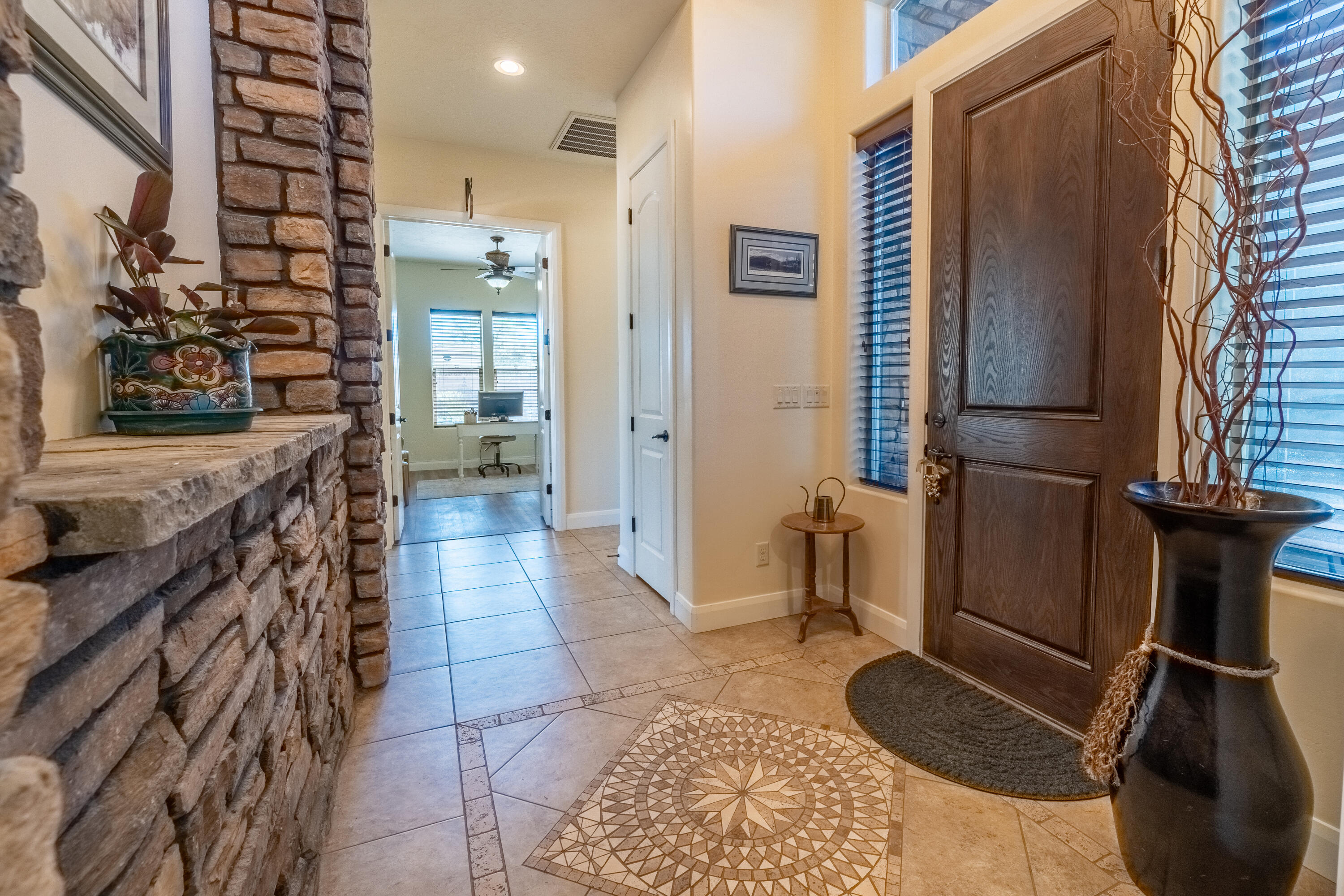 SETTLERS CROSSING - Residential