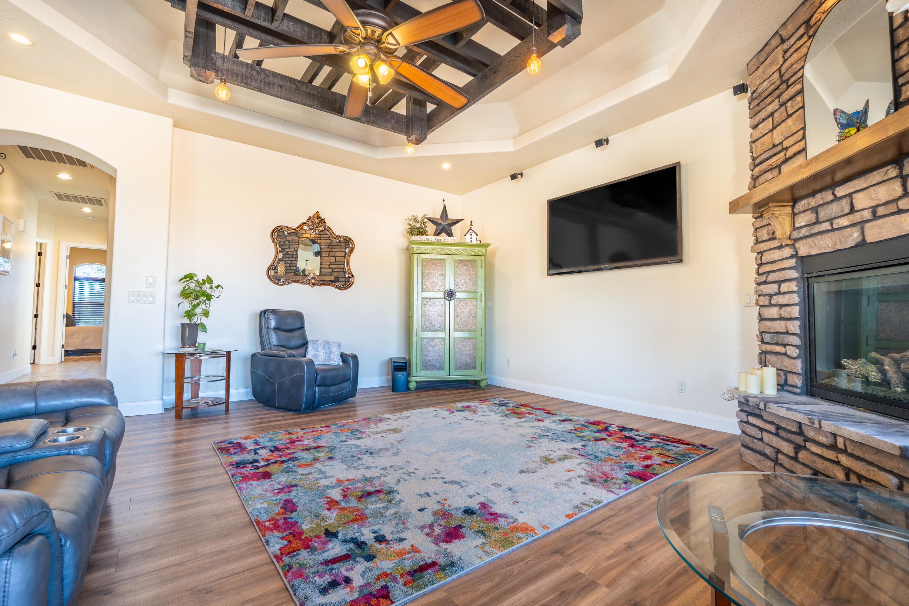 SETTLERS CROSSING - Residential