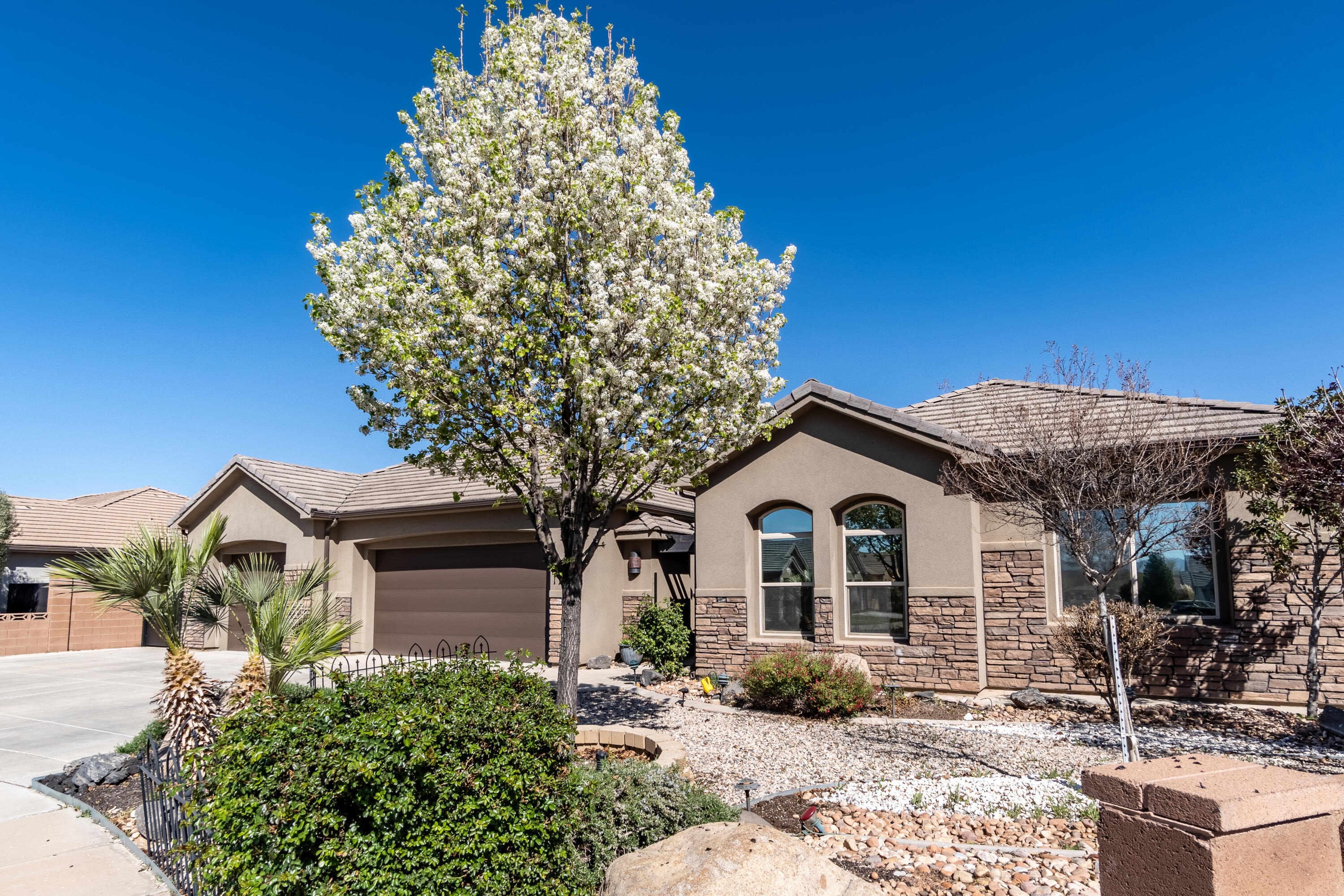 SETTLERS CROSSING - Residential