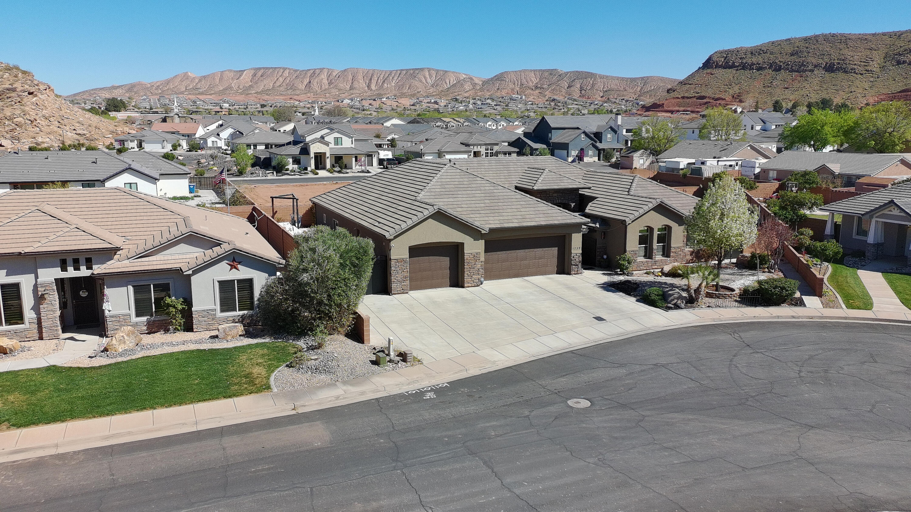 SETTLERS CROSSING - Residential