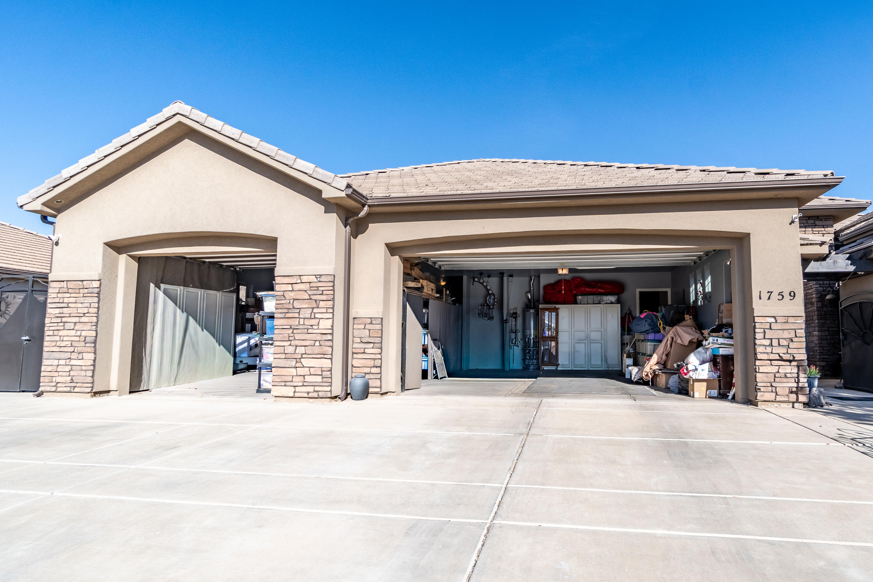 SETTLERS CROSSING - Residential