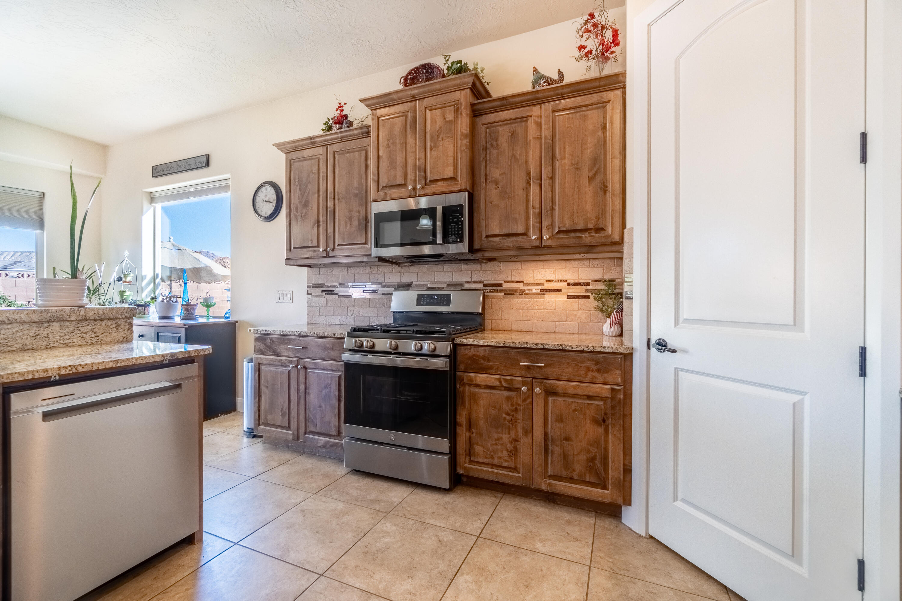 SETTLERS CROSSING - Residential