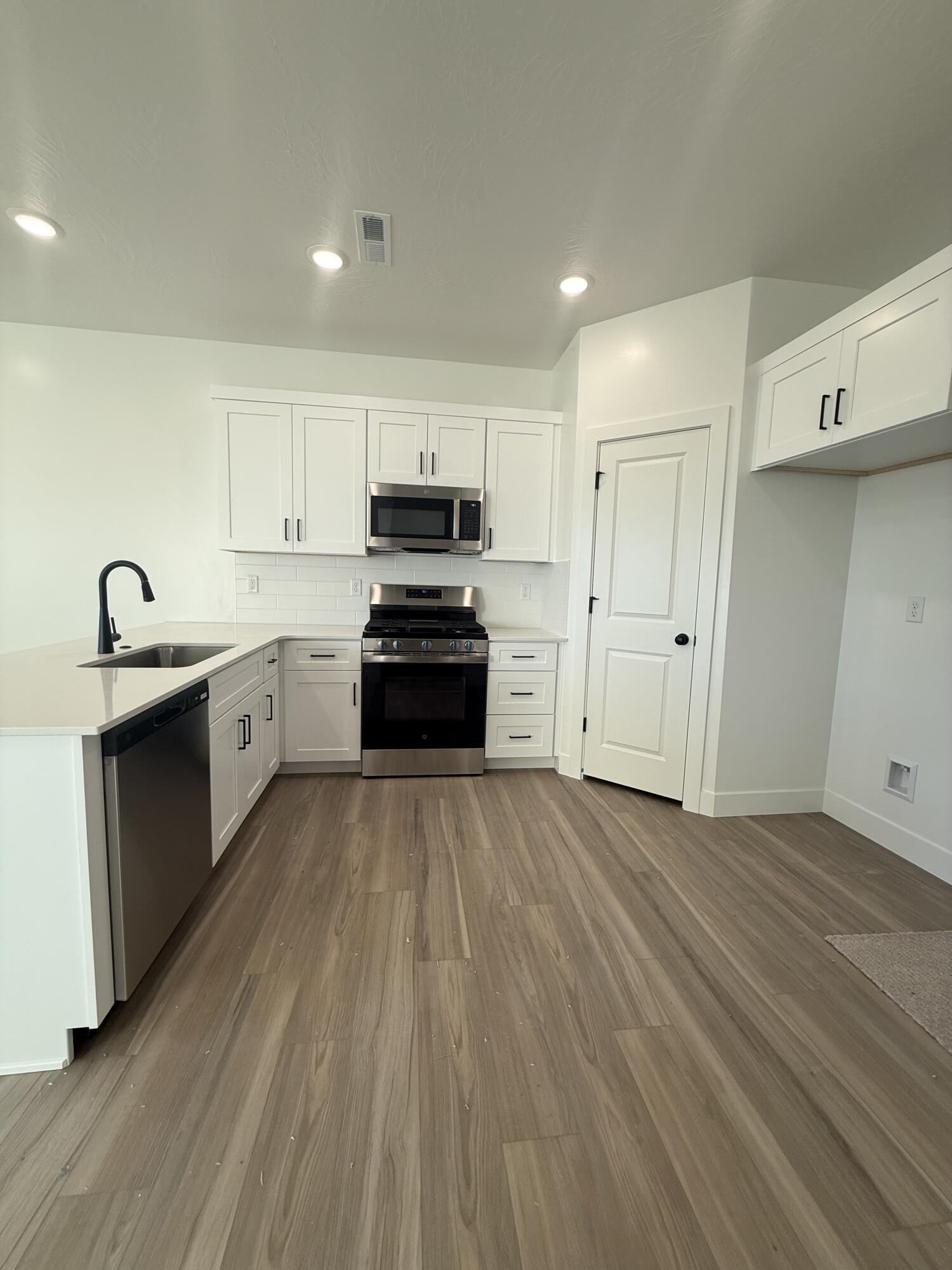 THE PRESERVE AT ALAIA - Residential