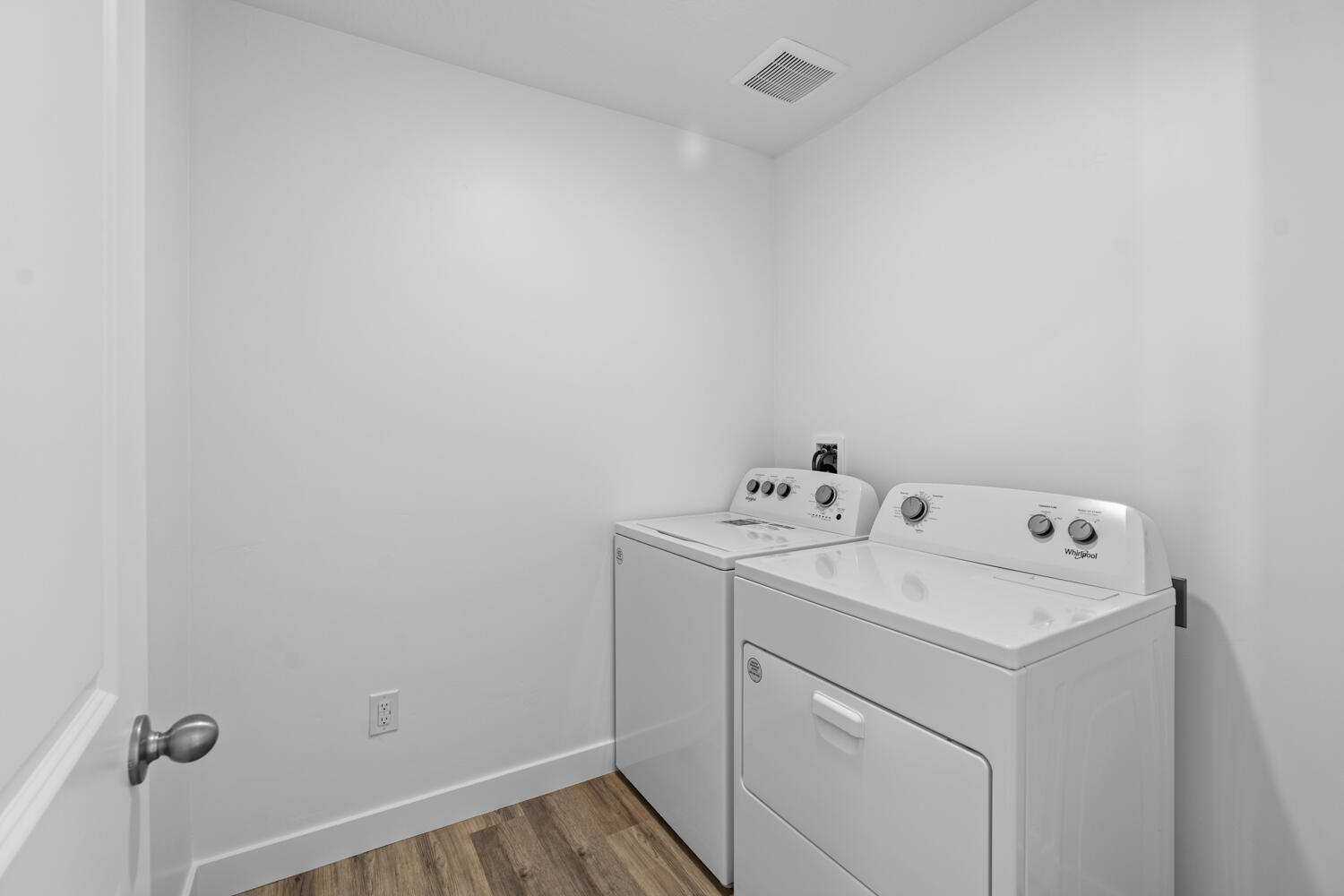 STANDING ROCK EAST AT LONG VALLEY - Residential