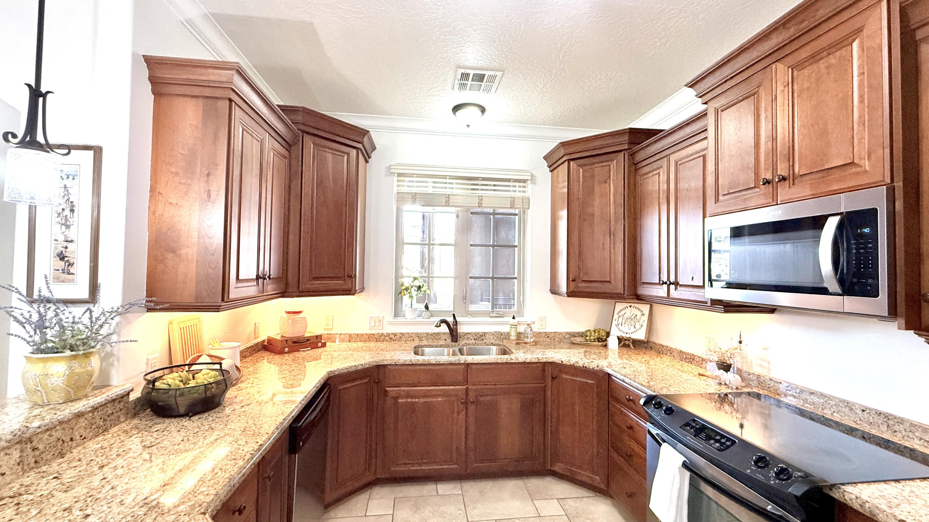 PELICAN HILLS CONDOMINIUMS - Residential