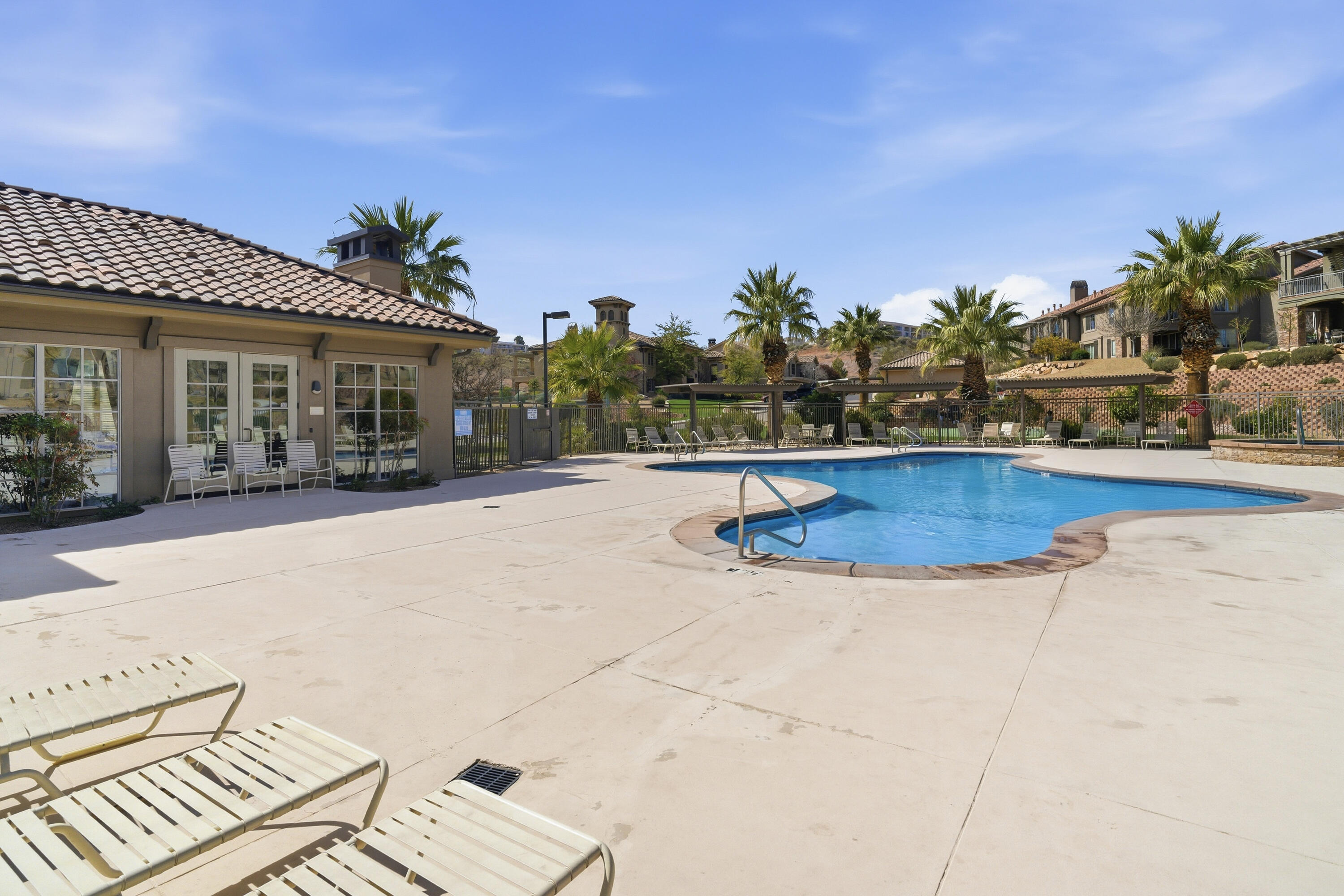 PELICAN HILLS CONDOMINIUMS - Residential