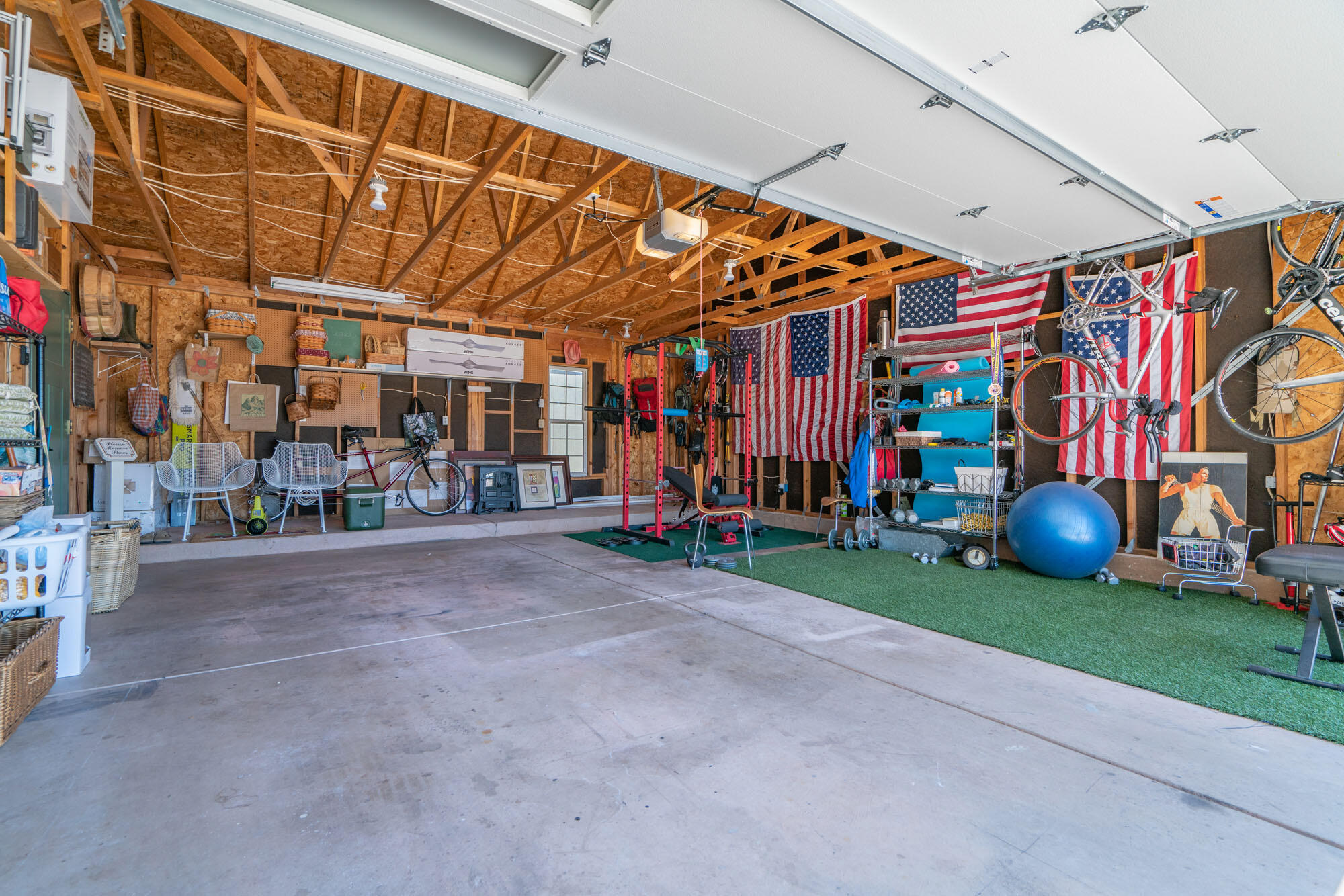 PADRE CANYON ESTATES - Residential