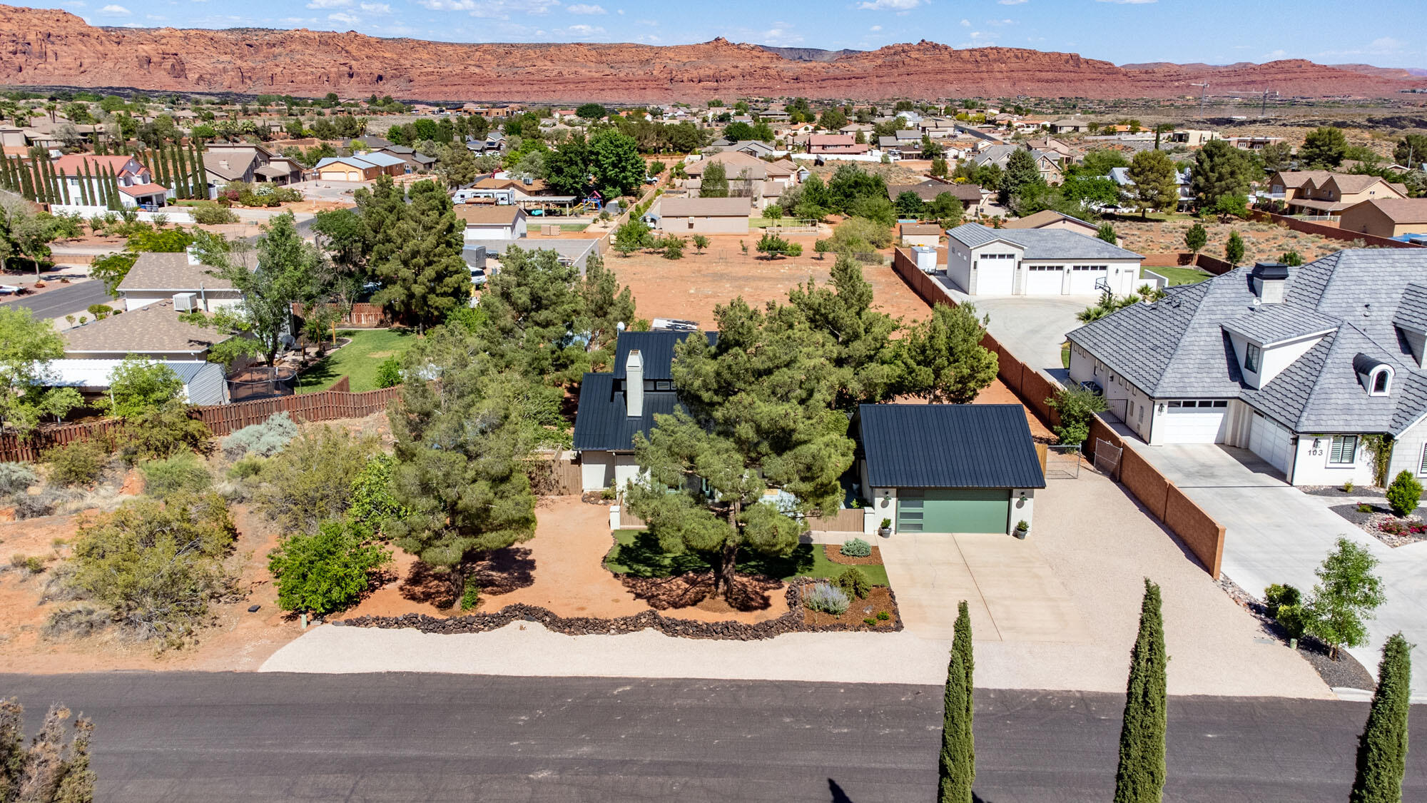 PADRE CANYON ESTATES - Residential