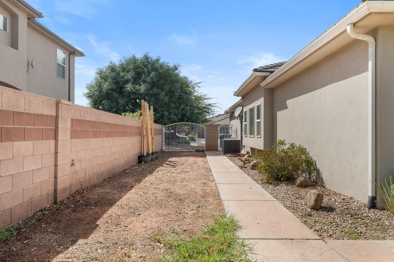 ROYAL PINE ESTATES - Residential