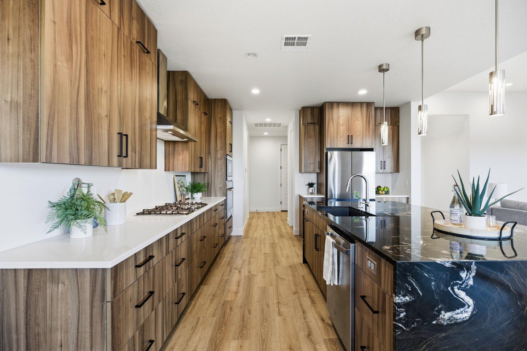 ARANCIO POINT - Residential