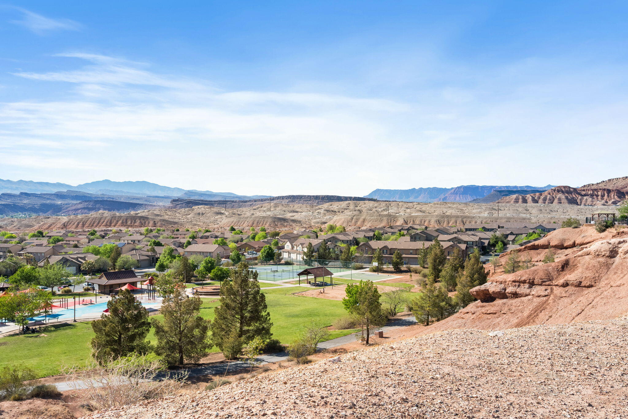 DESERT HILLS - Residential