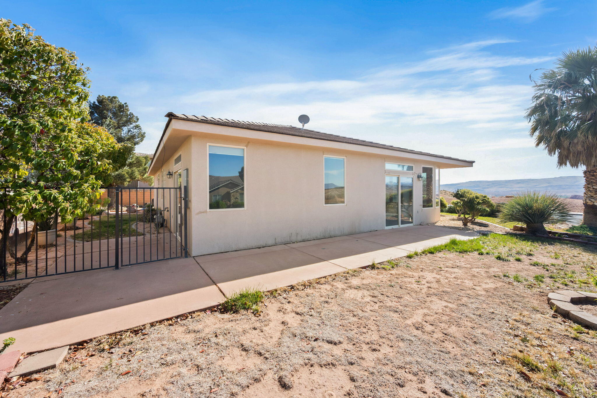 DESERT HILLS - Residential