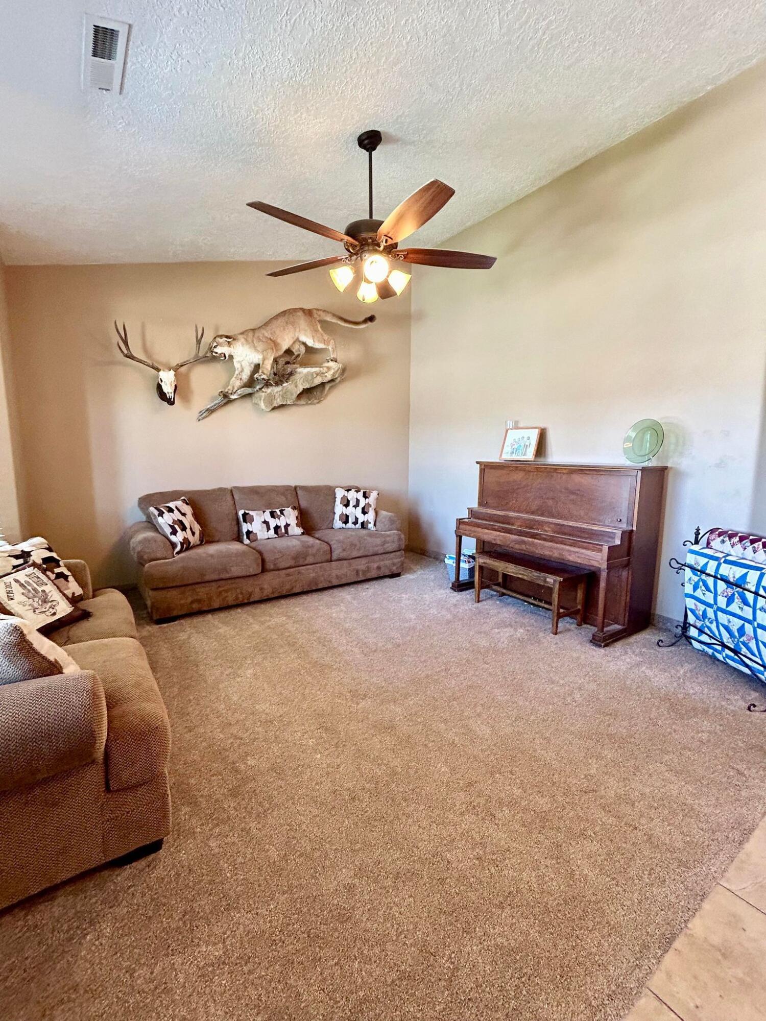 NORTH HILL ESTATES - Residential