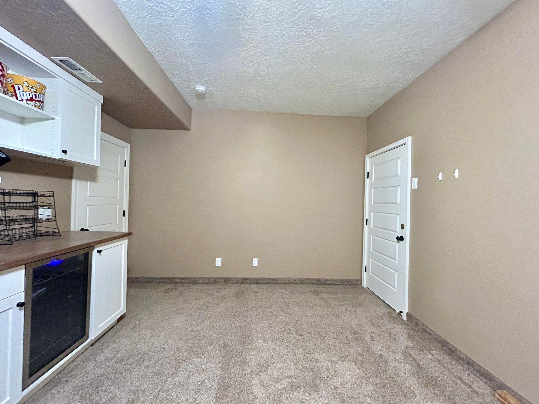 NORTH HILL ESTATES - Residential