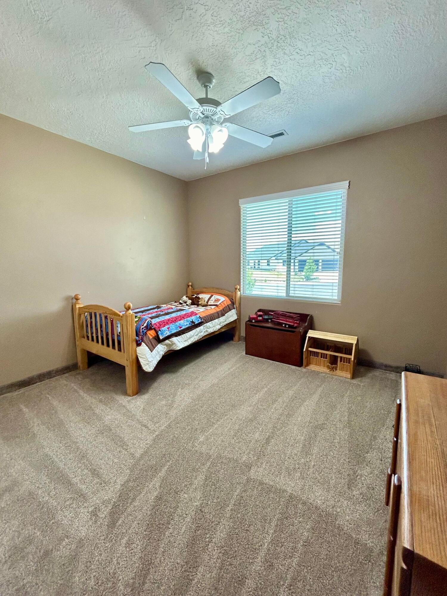 NORTH HILL ESTATES - Residential