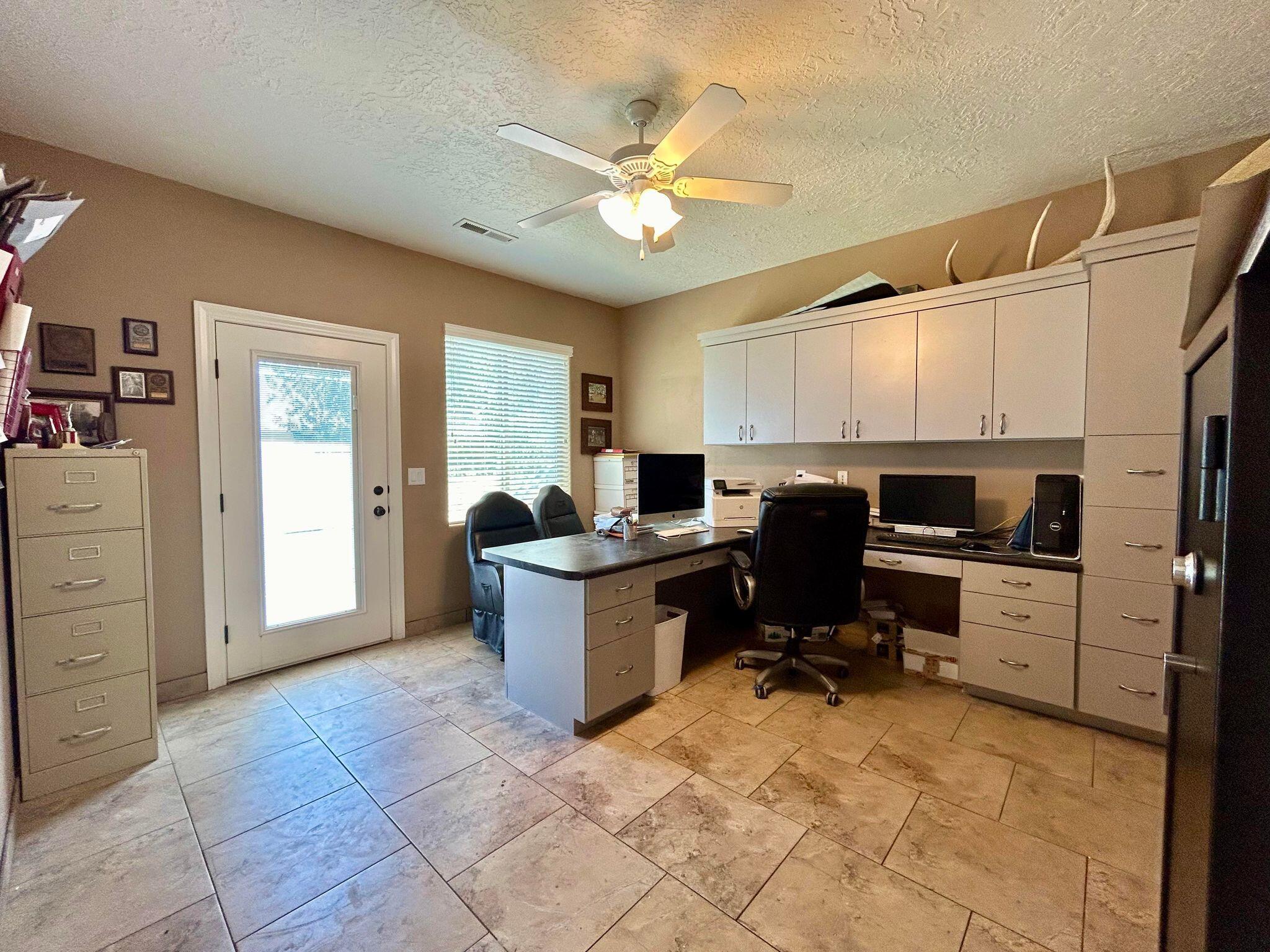 NORTH HILL ESTATES - Residential