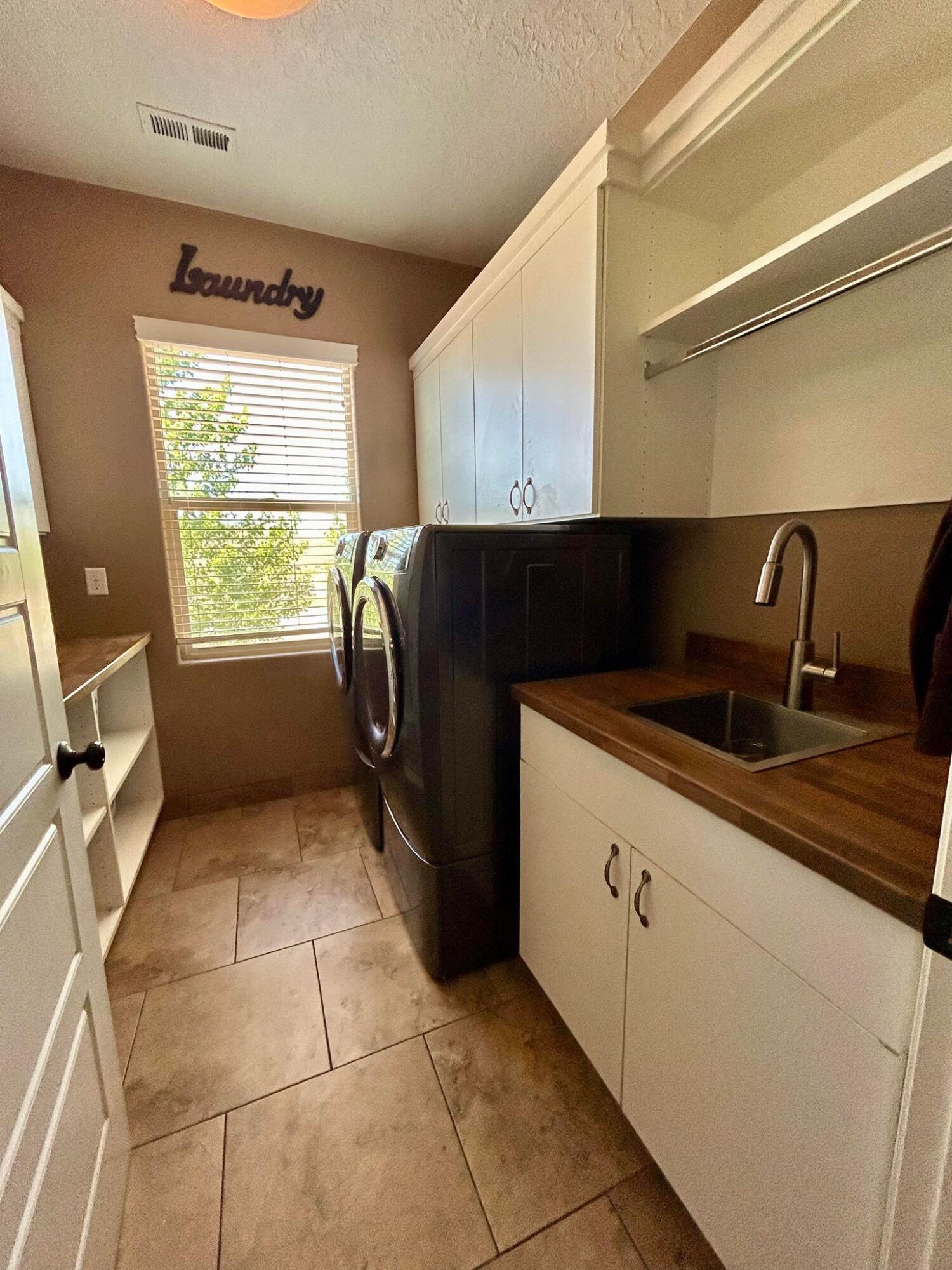 NORTH HILL ESTATES - Residential