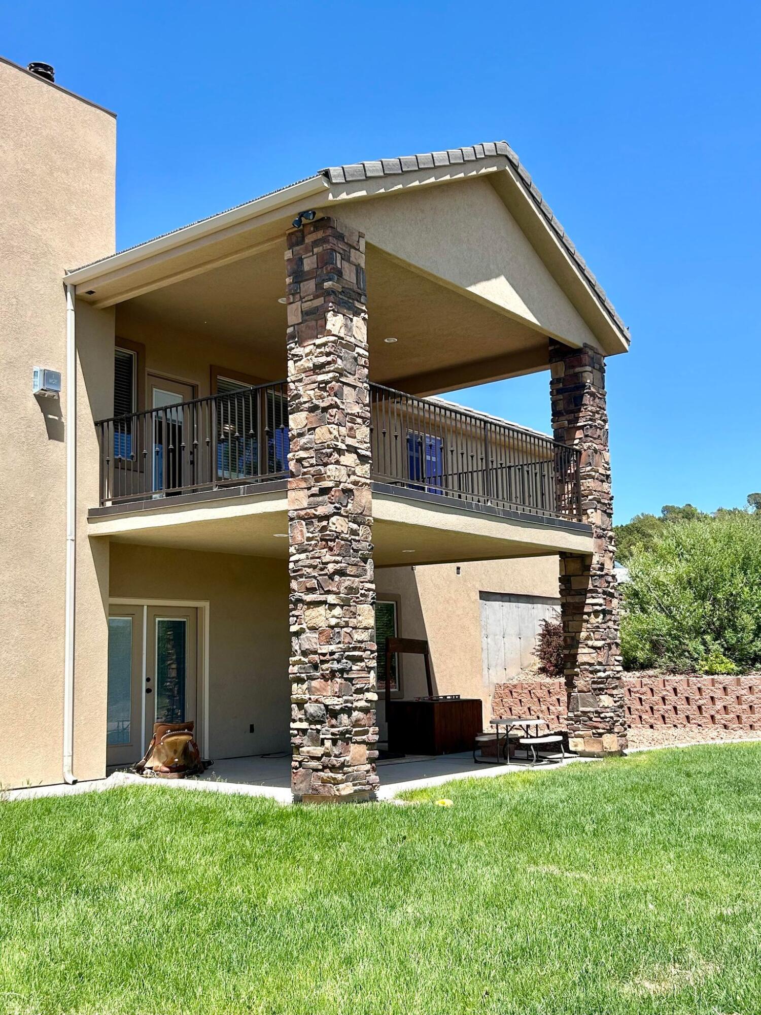 NORTH HILL ESTATES - Residential