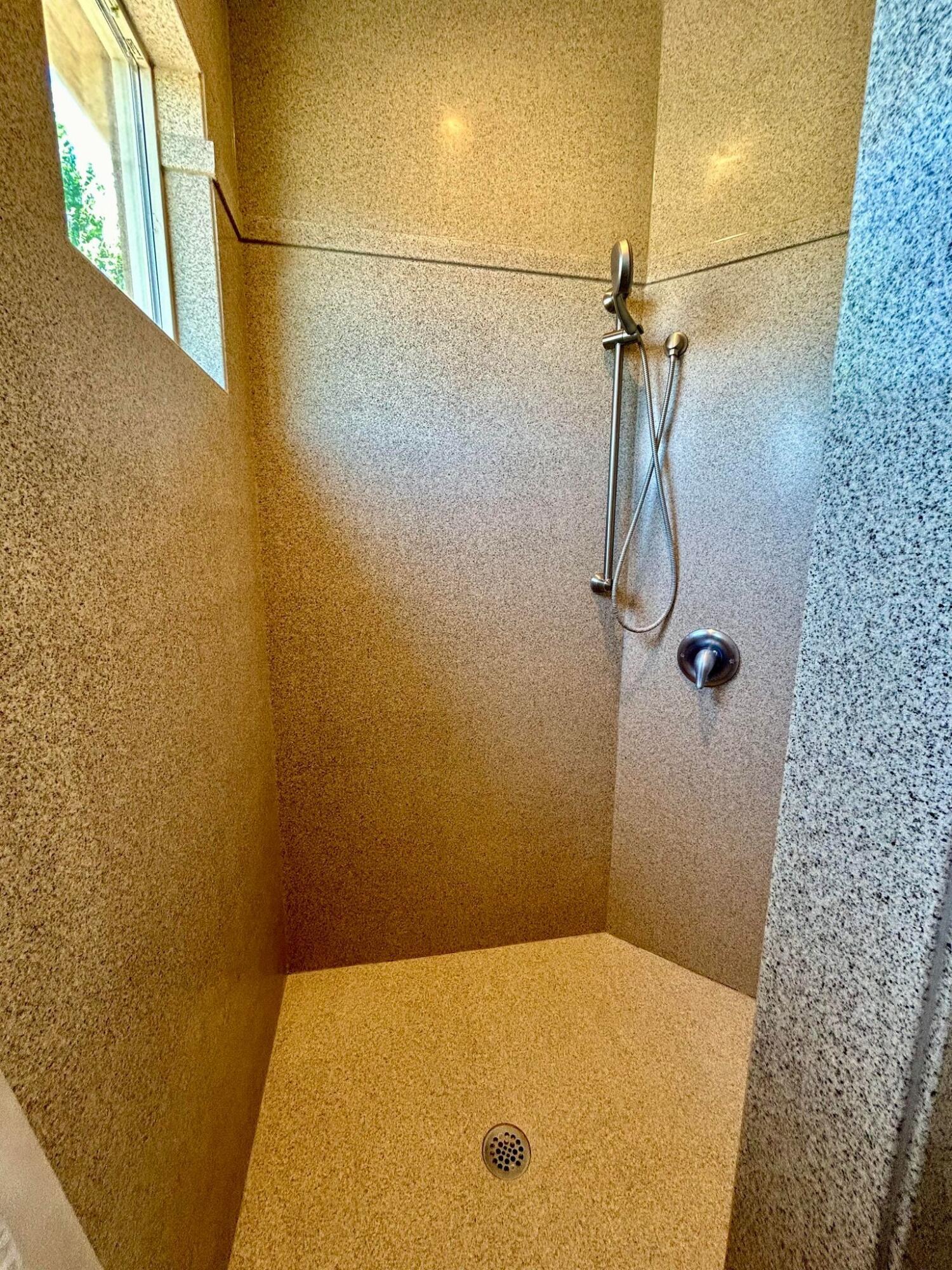 NORTH HILL ESTATES - Residential