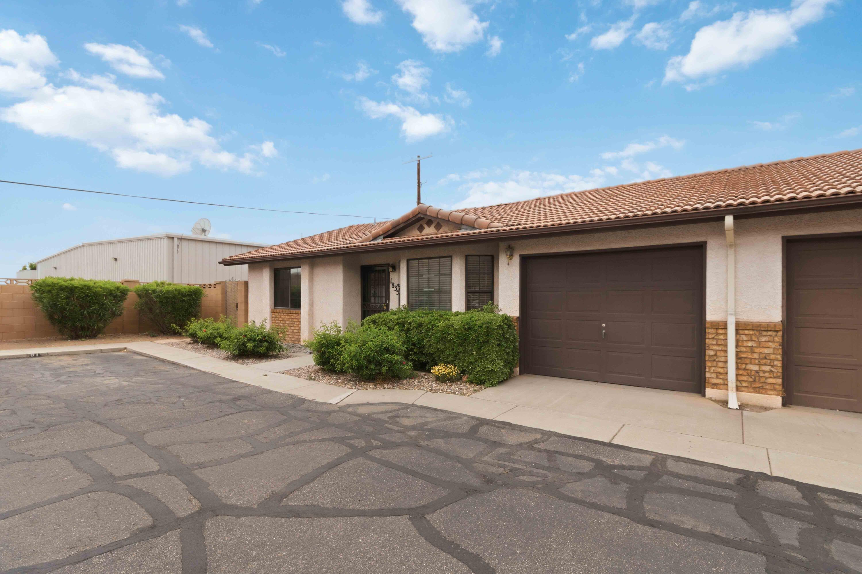 COLOR VIEW TOWNHOMES - Residential