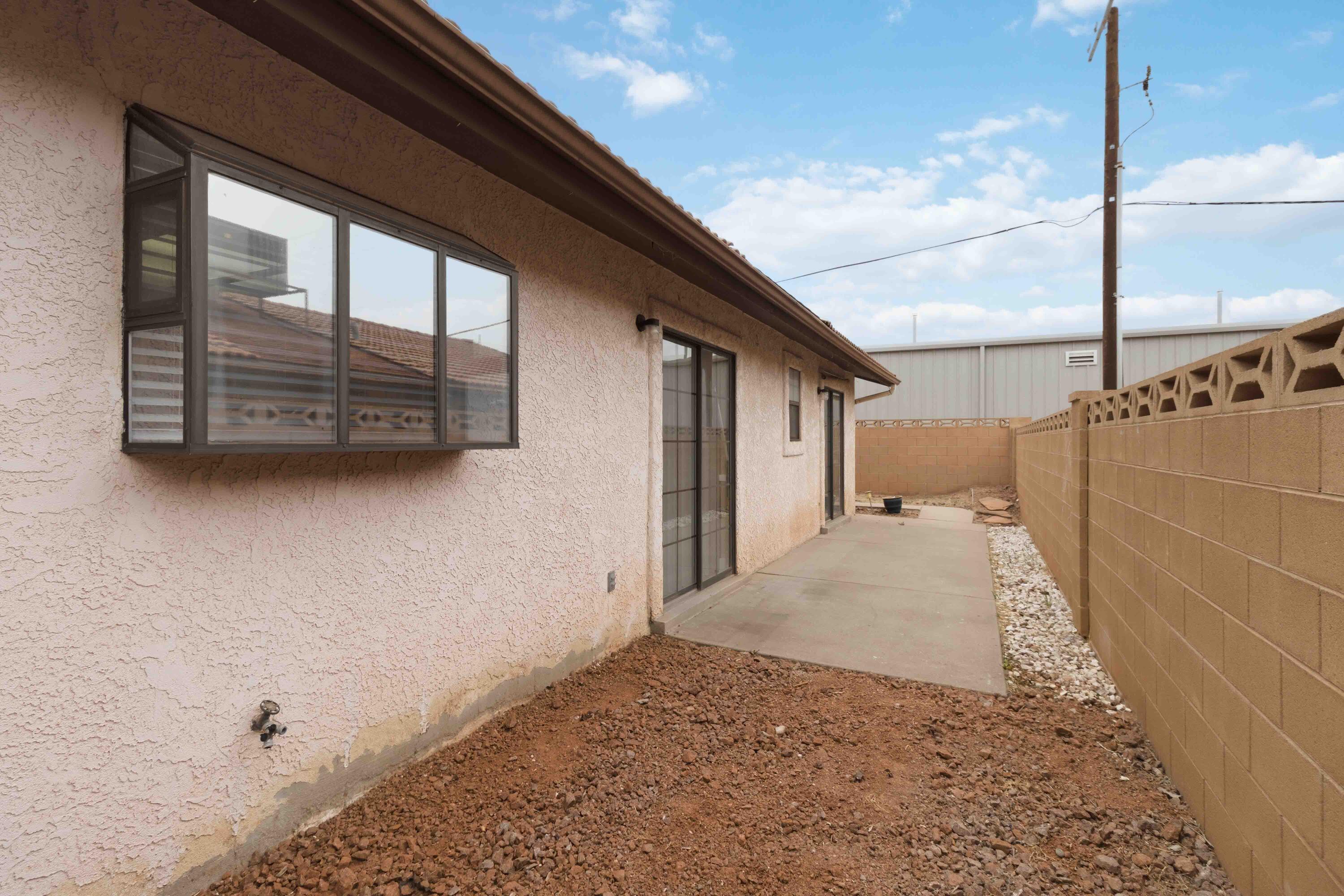 COLOR VIEW TOWNHOMES - Residential