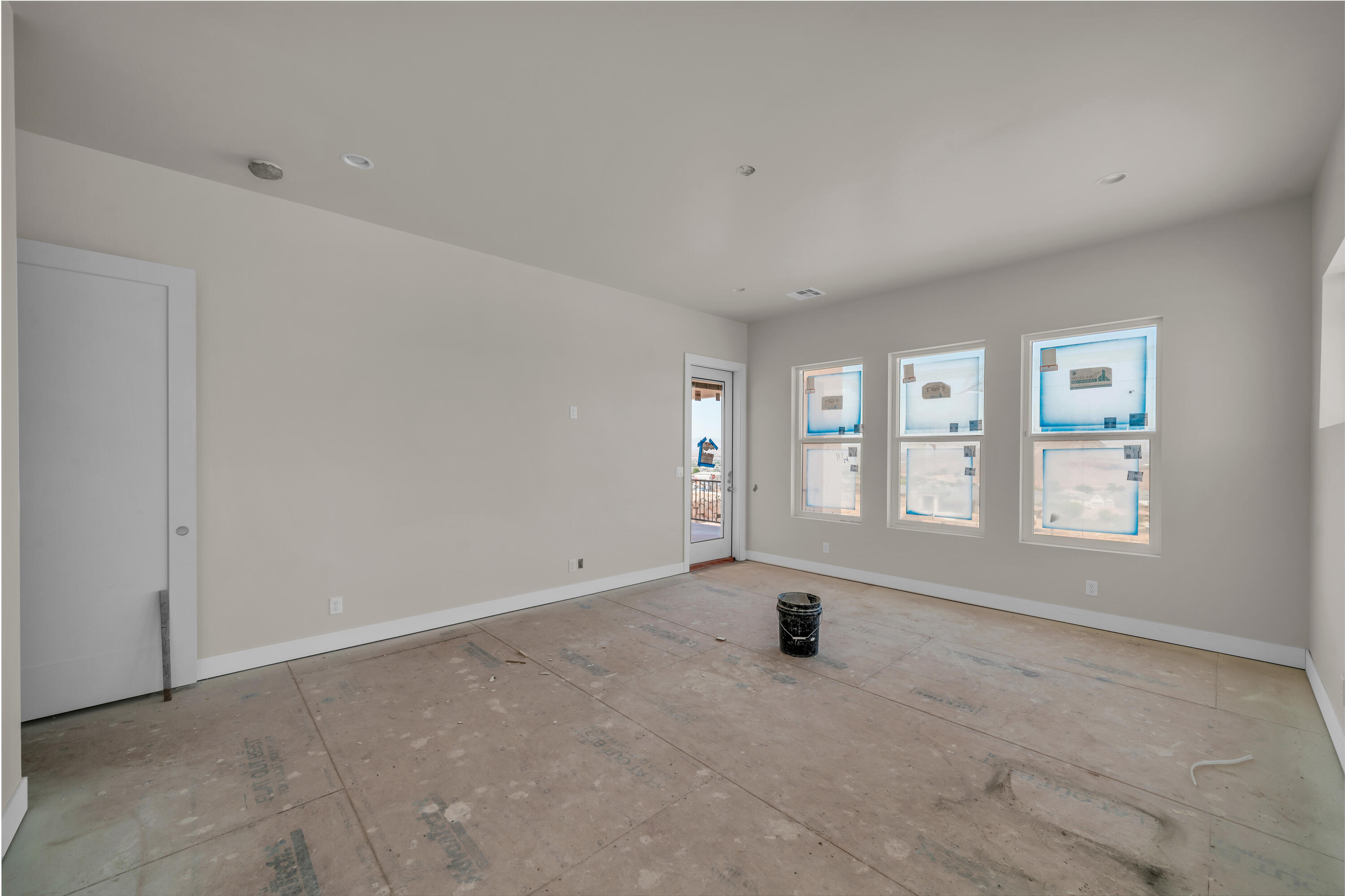 HEIGHTS AT WASHINGTON BENCH - Residential