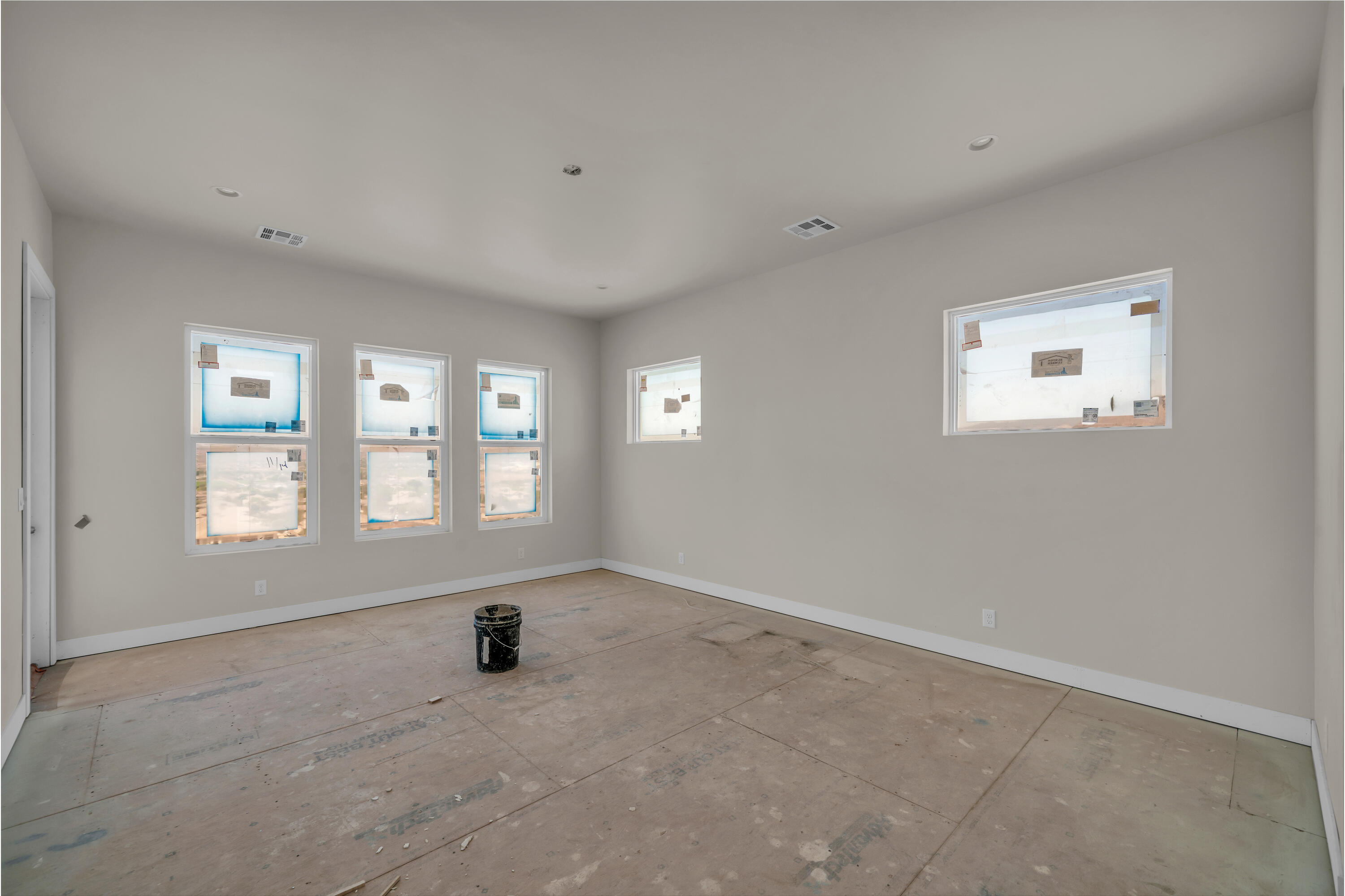 HEIGHTS AT WASHINGTON BENCH - Residential