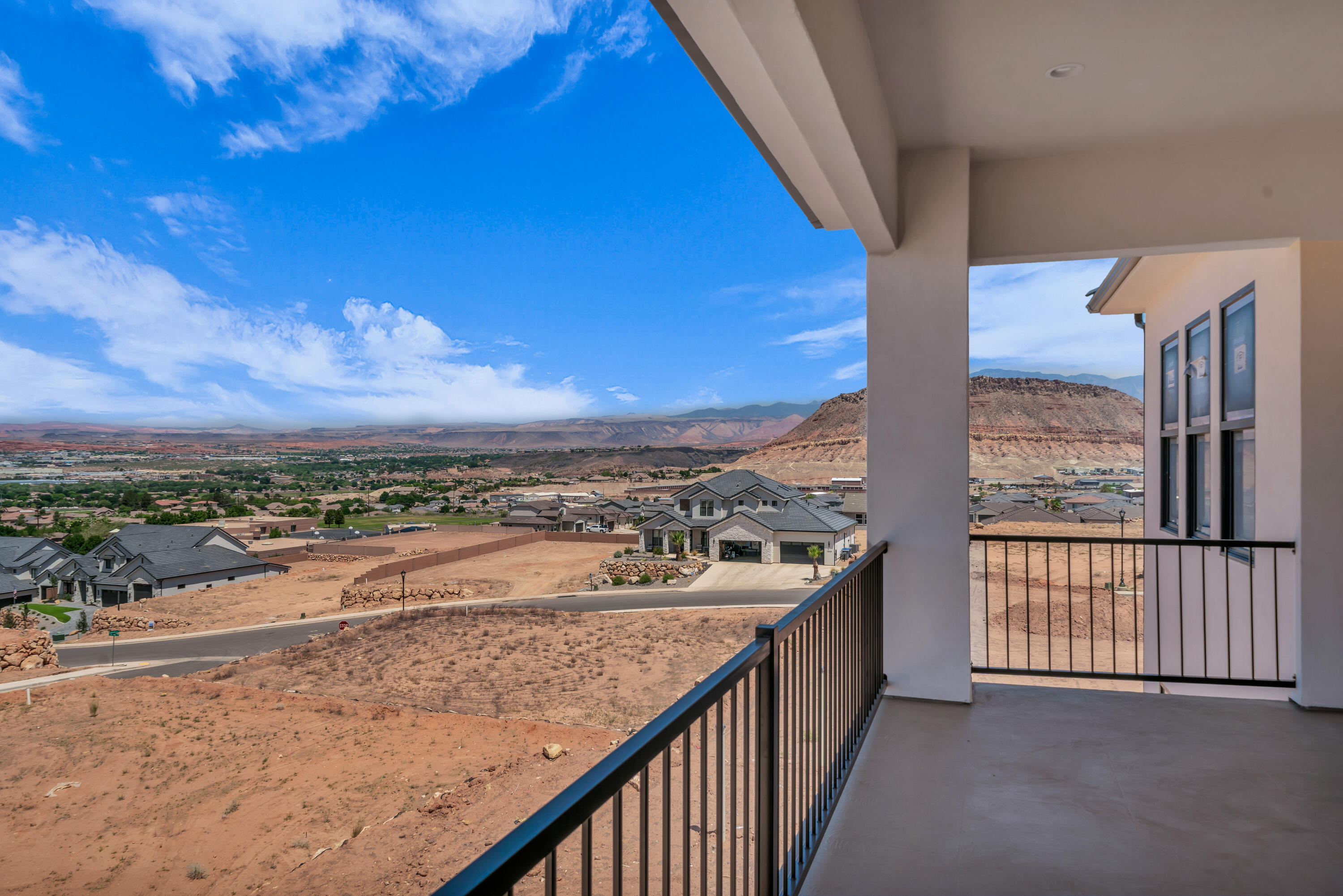 HEIGHTS AT WASHINGTON BENCH - Residential
