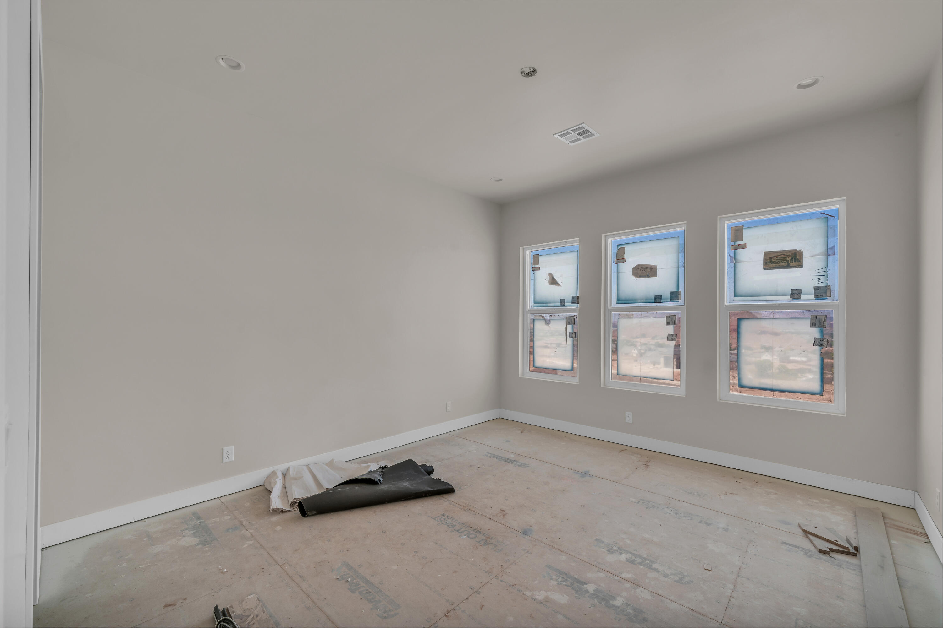 HEIGHTS AT WASHINGTON BENCH - Residential