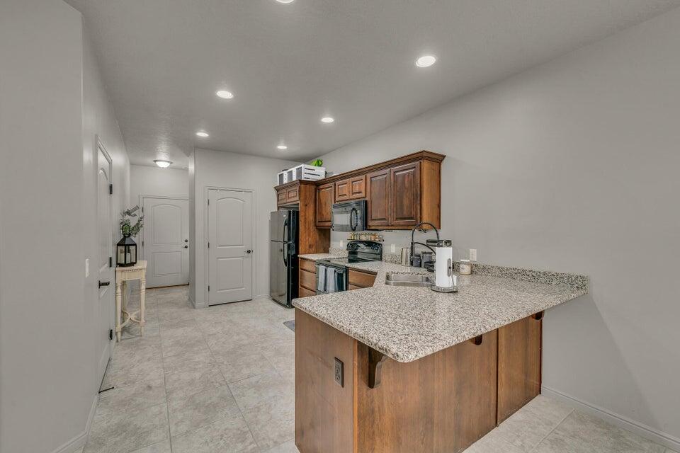 MILLCREEK SPRINGS TOWNHOMES - Residential