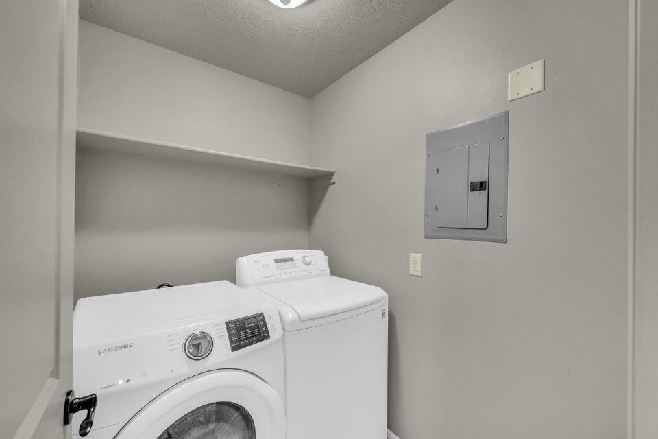 MILLCREEK SPRINGS TOWNHOMES - Residential