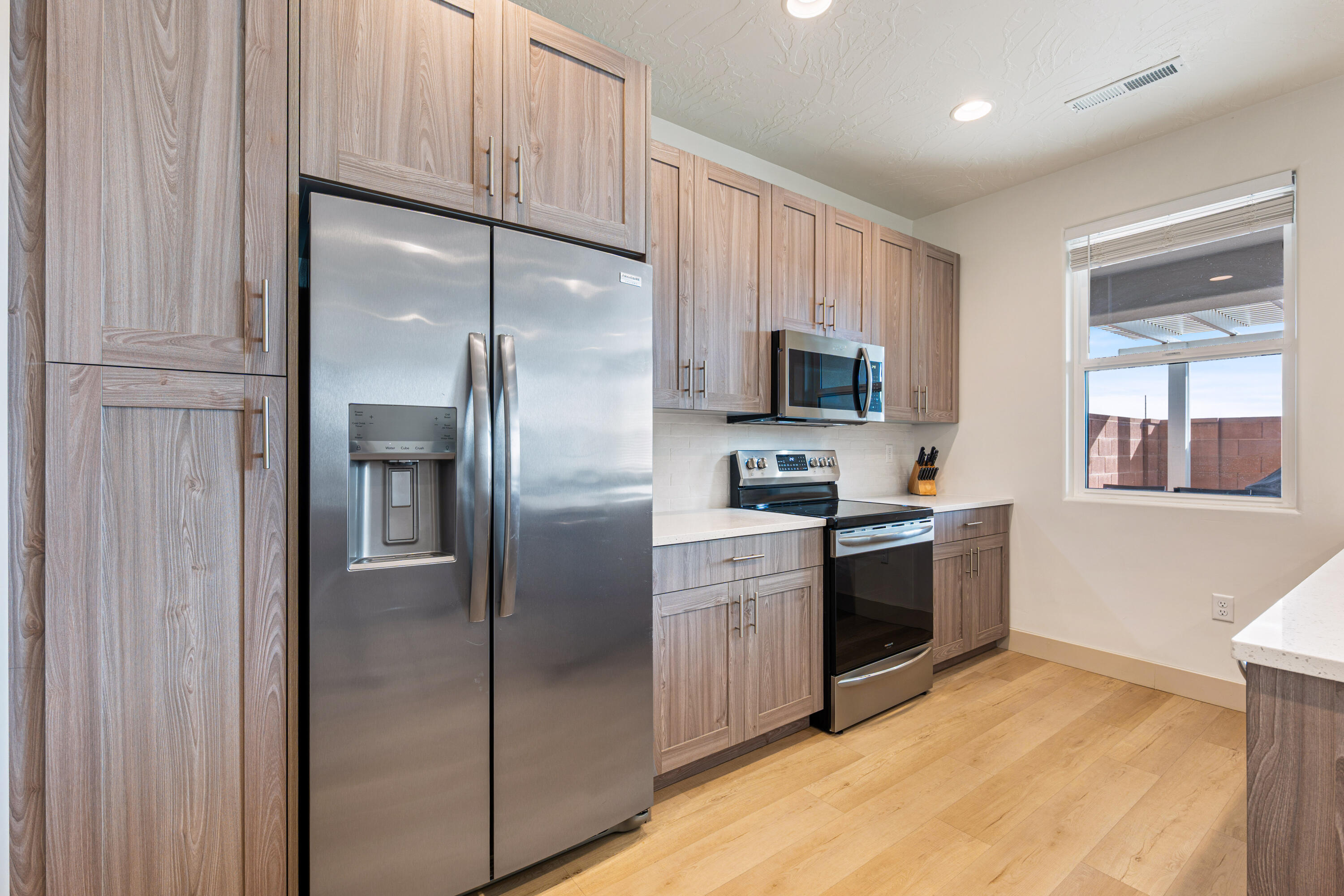 HERITAGE POINTE - Residential