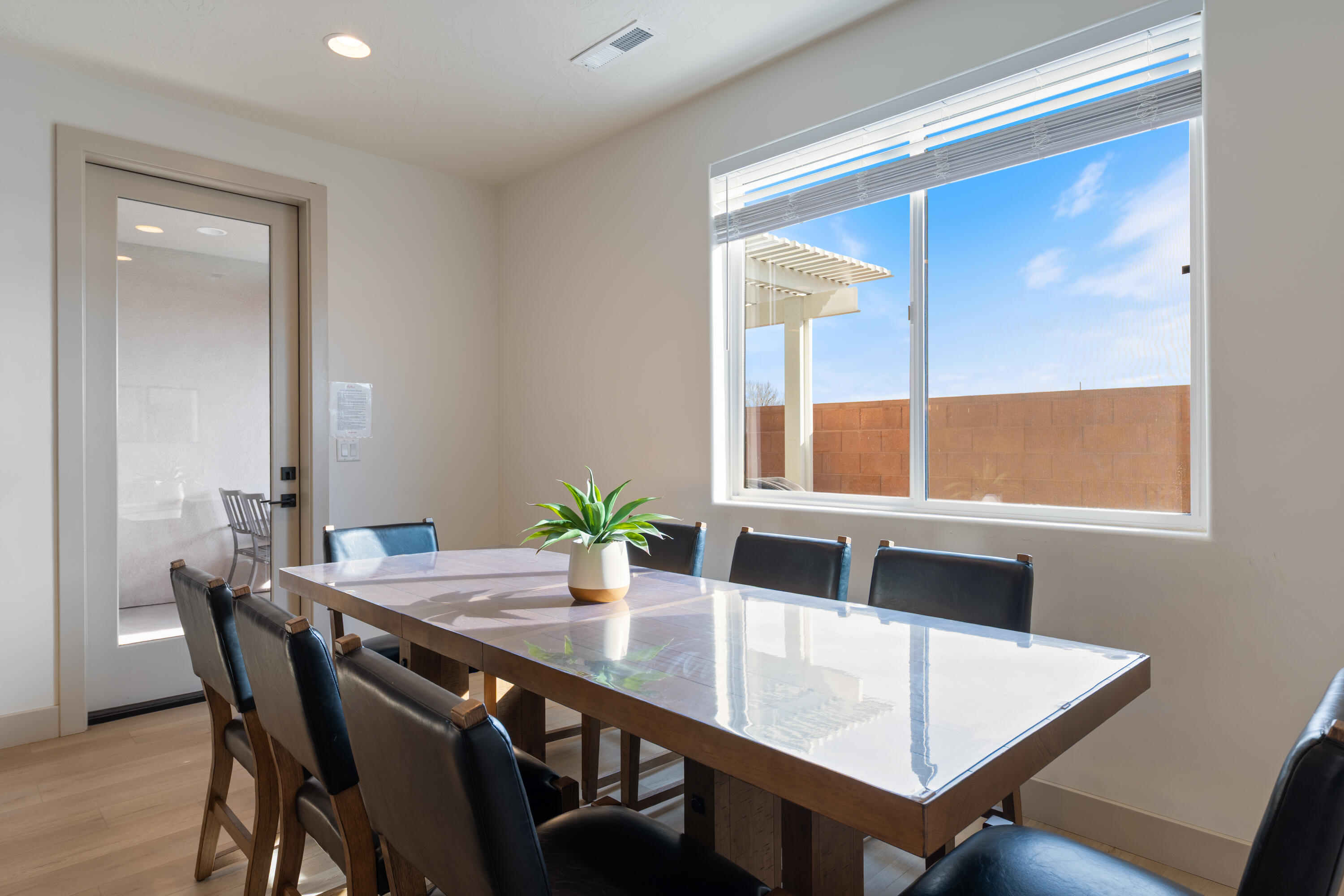 HERITAGE POINTE - Residential