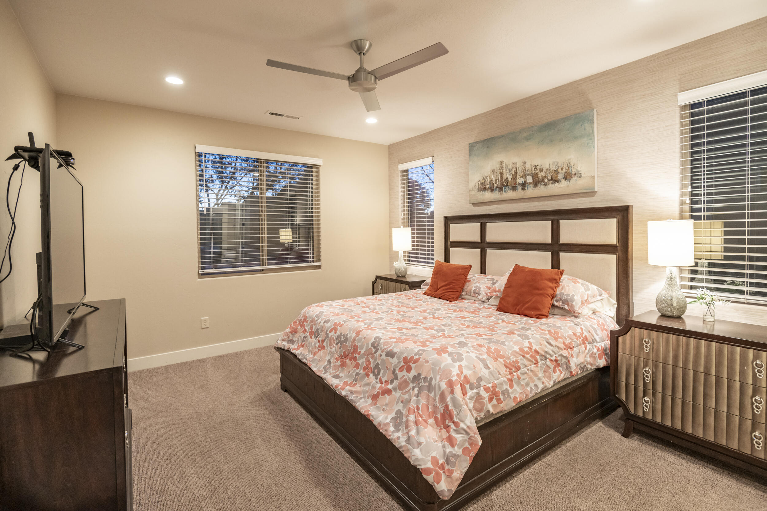 PARADISE VILLAGE AT ZION - Residential