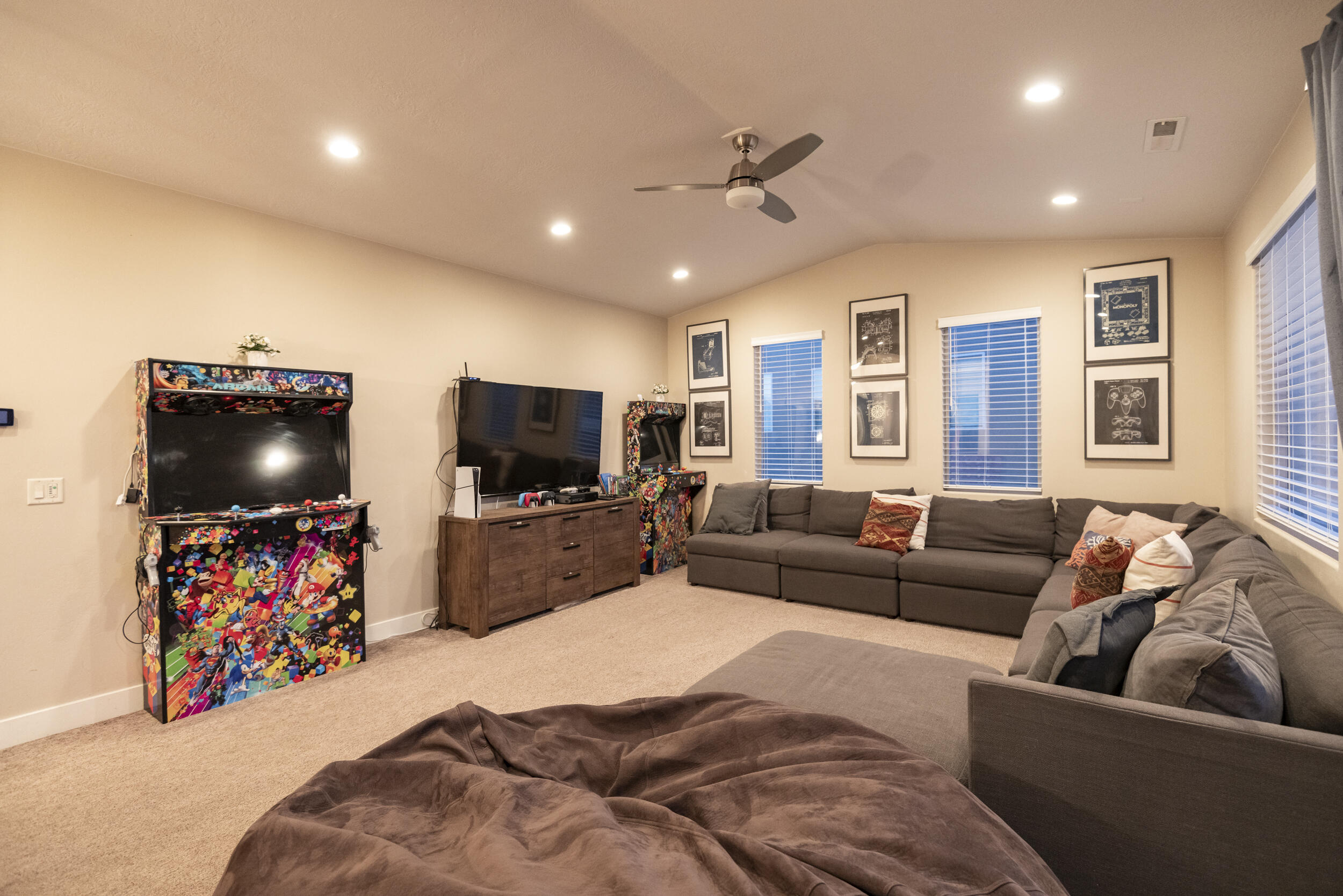 PARADISE VILLAGE AT ZION - Residential