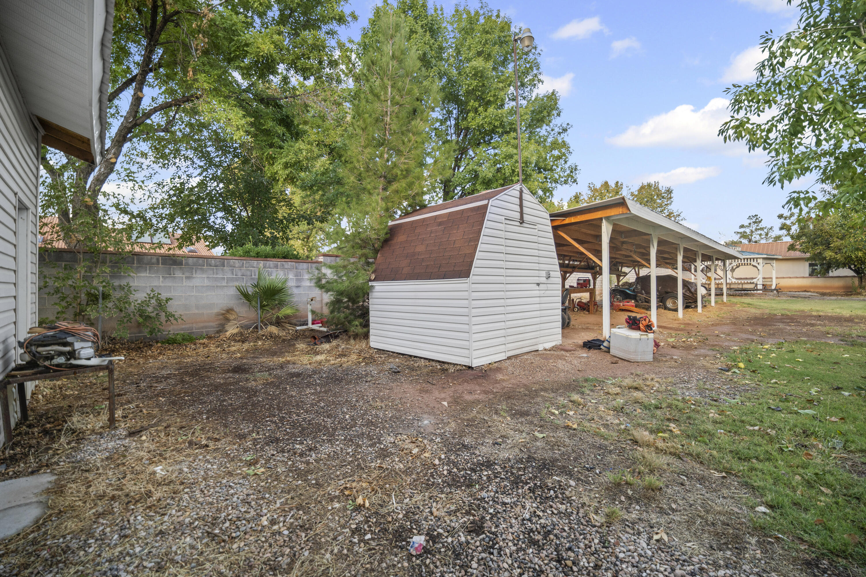 BLOOMINGTON RANCHES - Residential