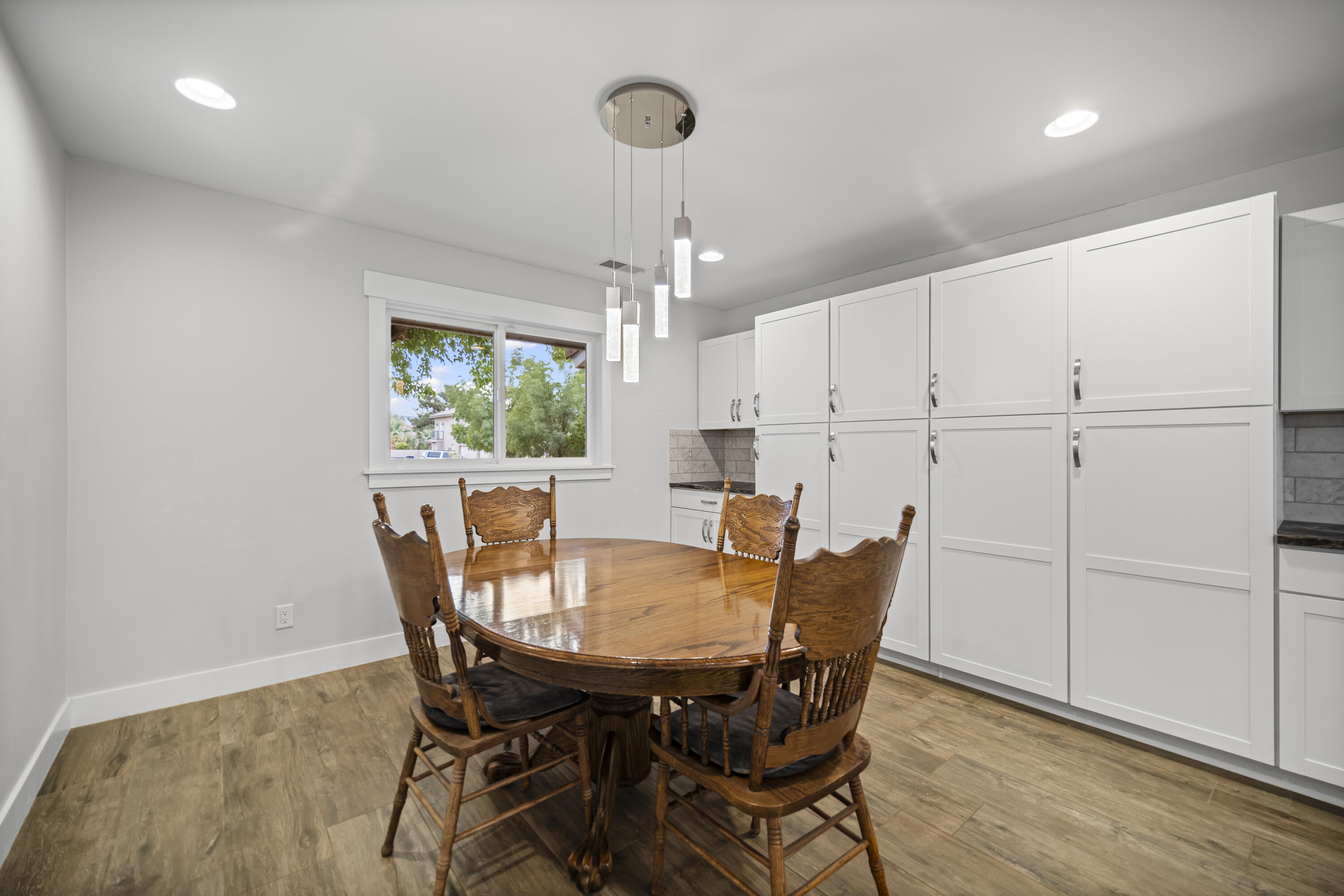 BLOOMINGTON RANCHES - Residential