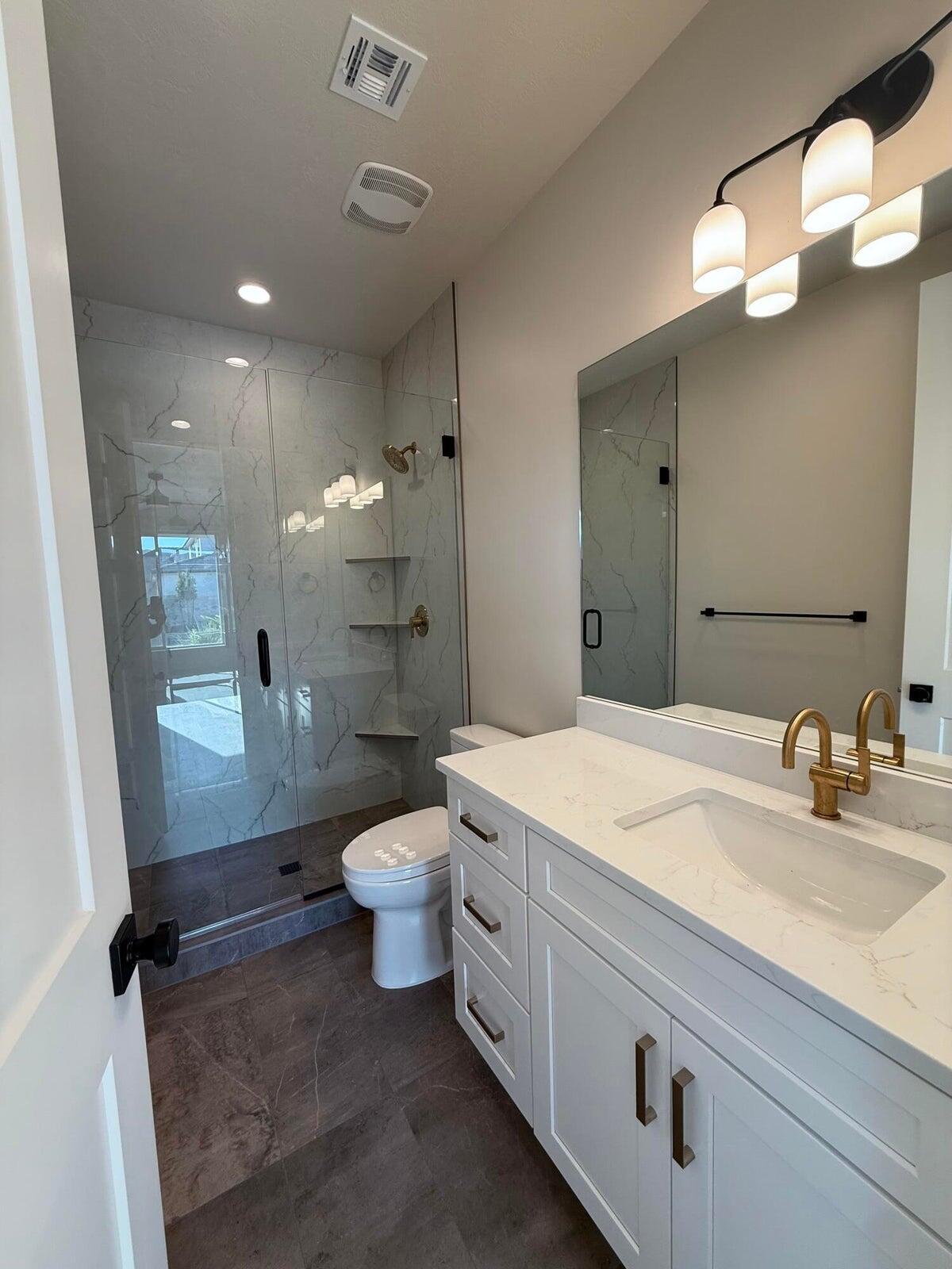 HAWKEYE POINTE SUB - Residential