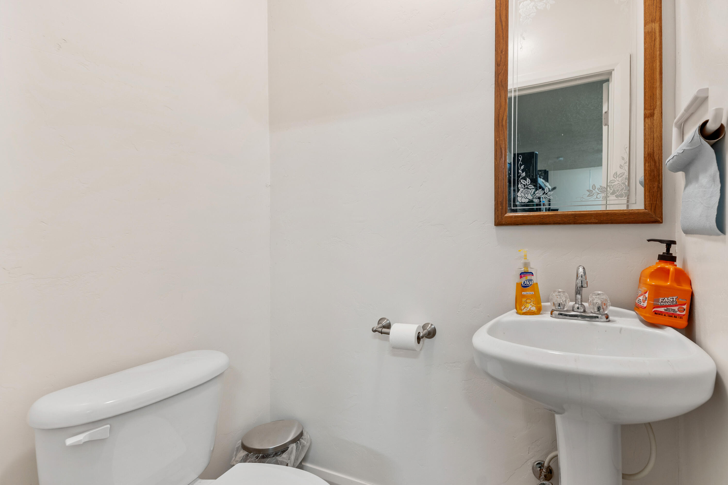 APPLE VALLEY RANCH GOOSEBERRY - Residential