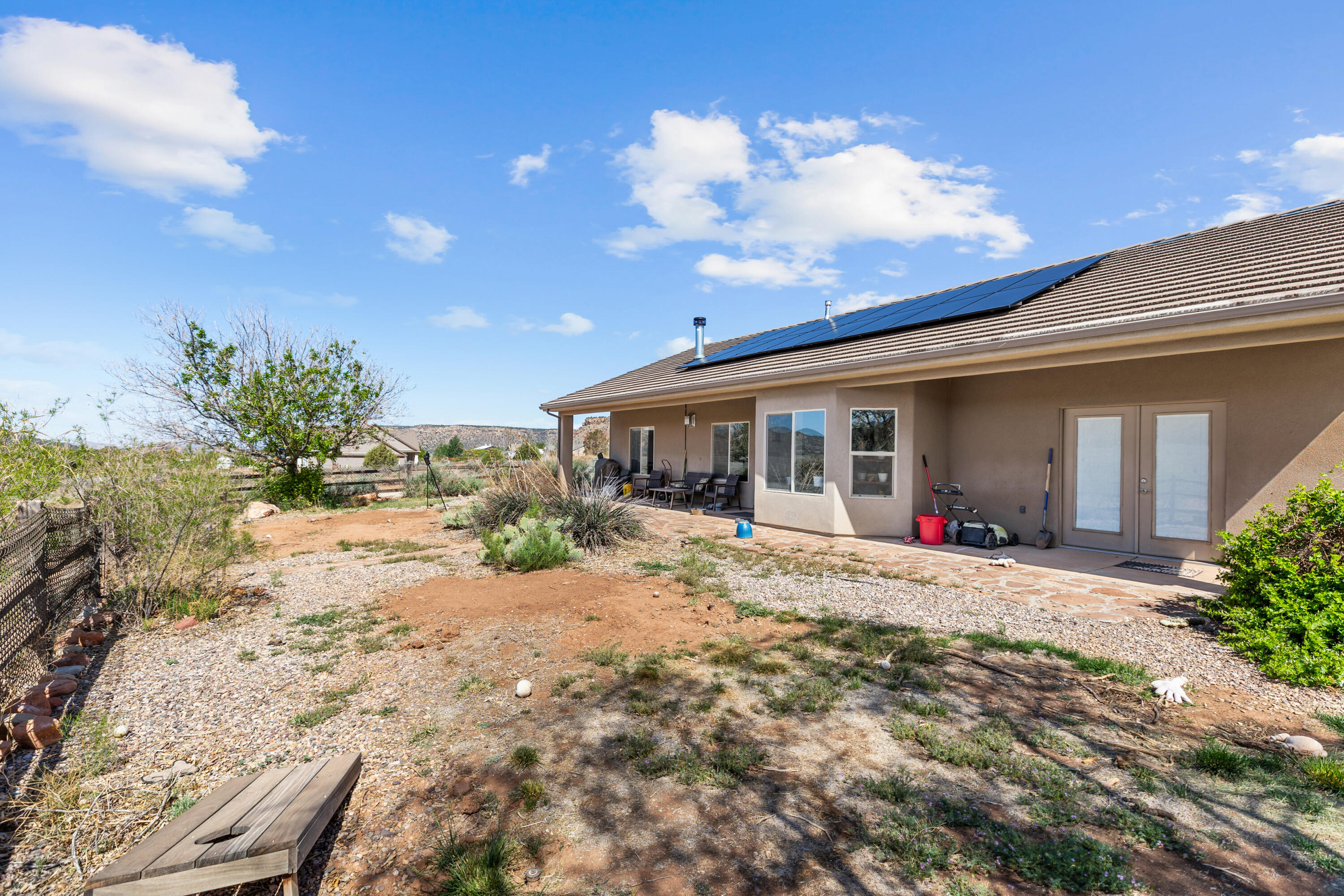 APPLE VALLEY RANCH GOOSEBERRY - Residential