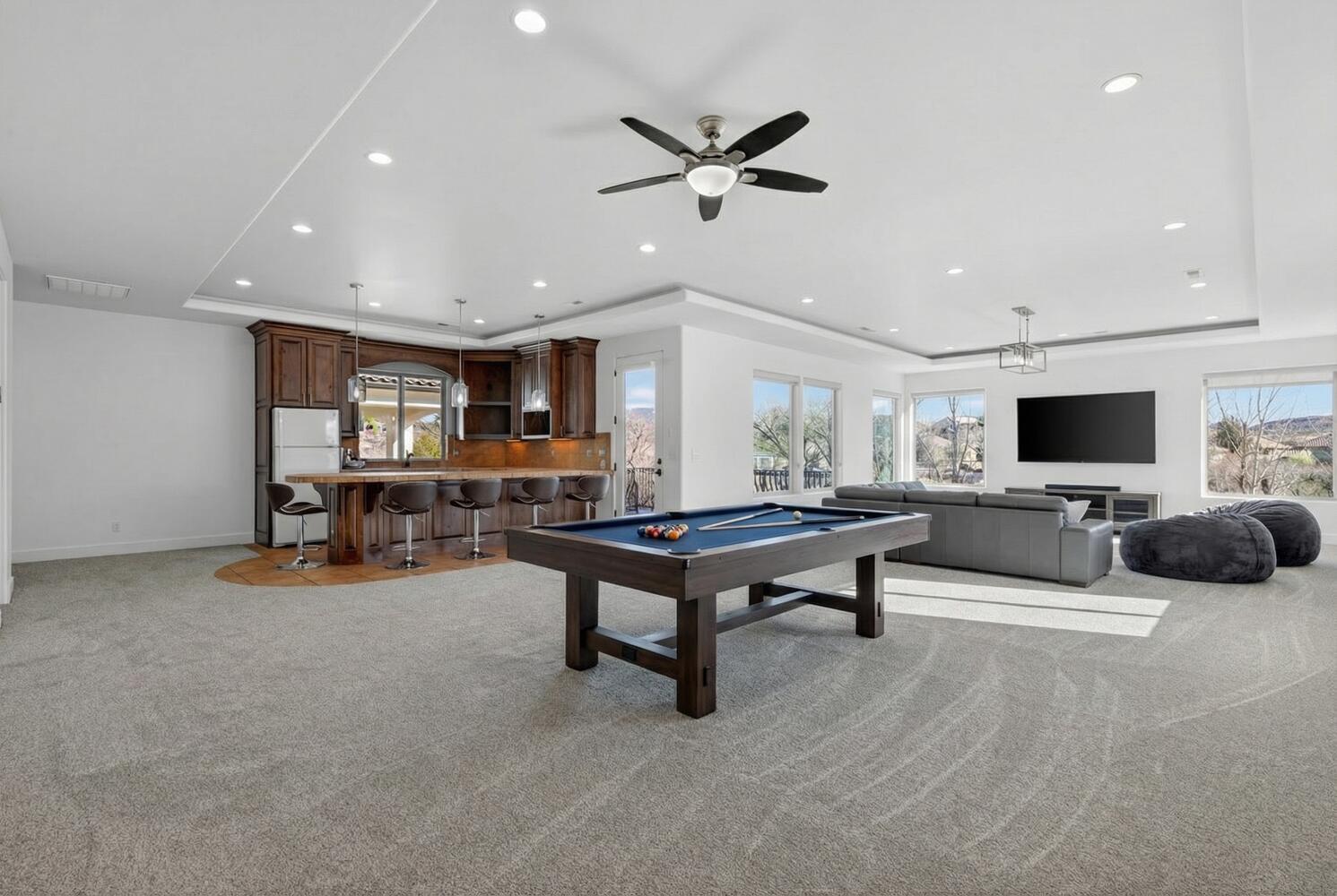 VILLA BONITA ESTATES - Residential