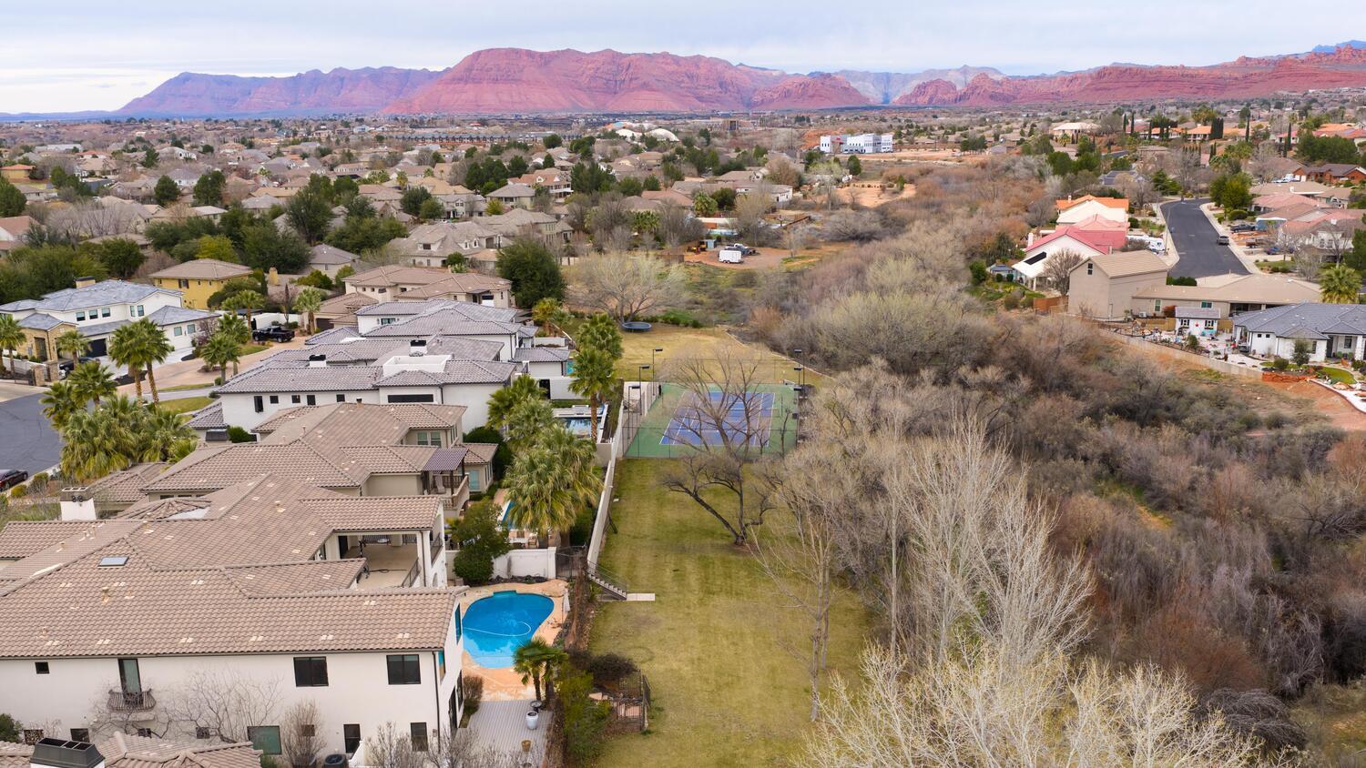 VILLA BONITA ESTATES - Residential