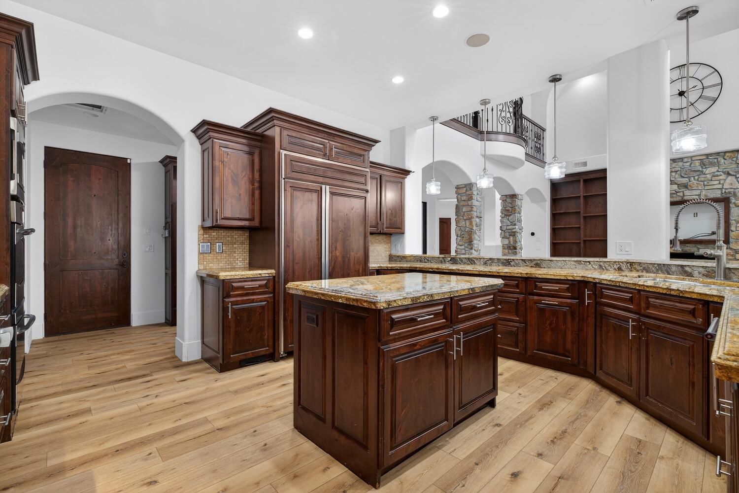 VILLA BONITA ESTATES - Residential