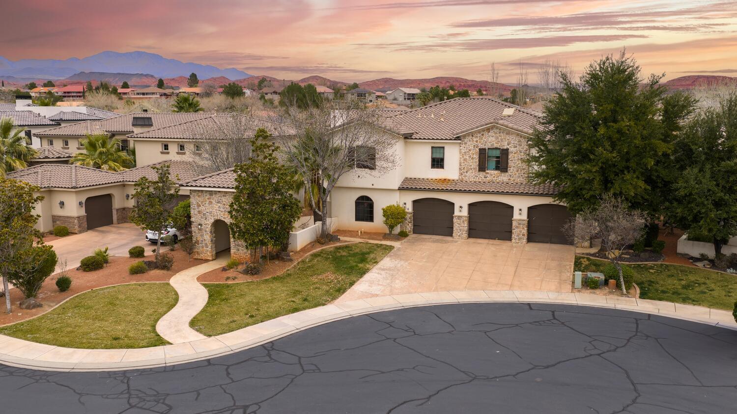 VILLA BONITA ESTATES - Residential