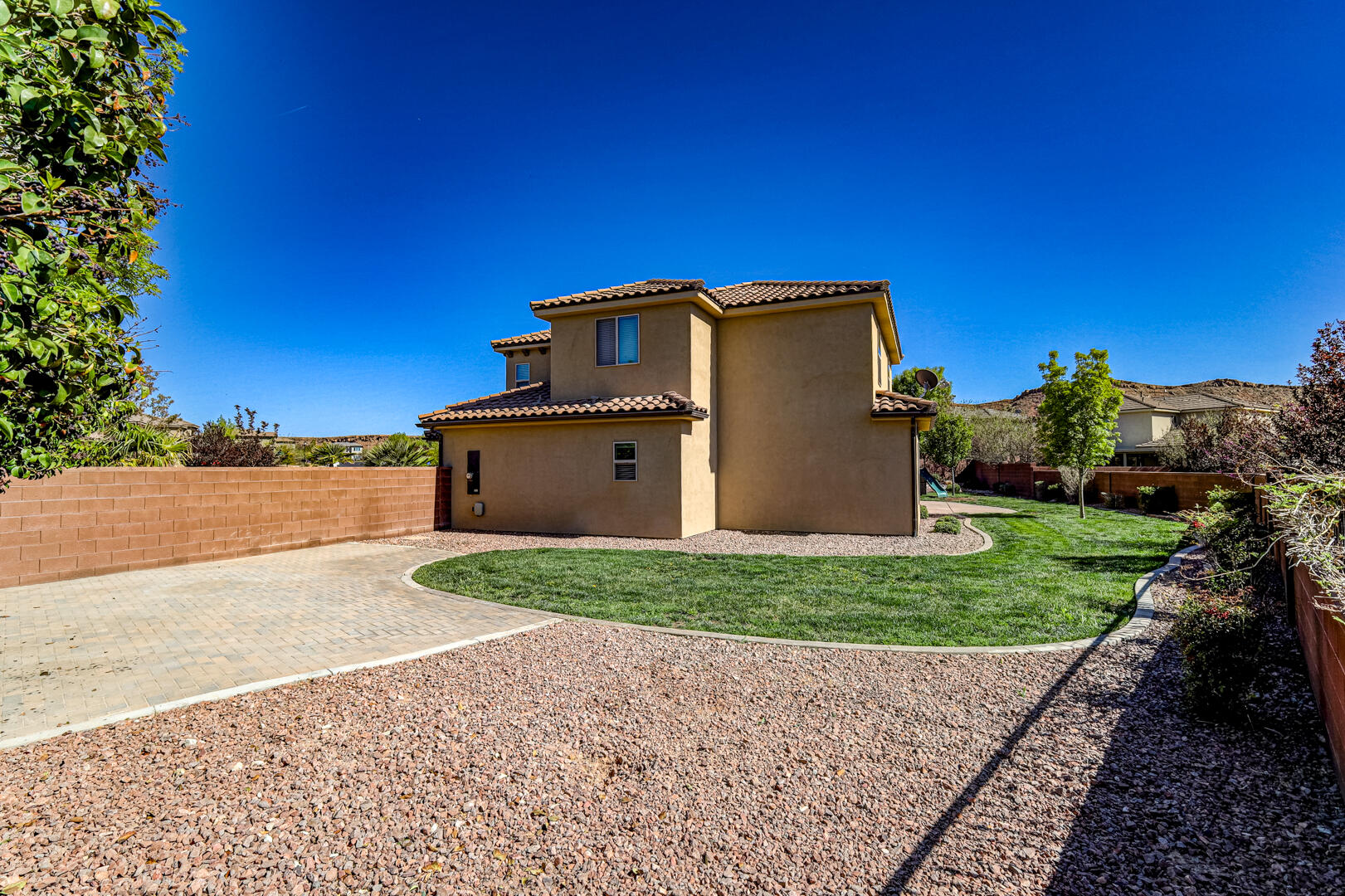 COTTONWOOD - Residential