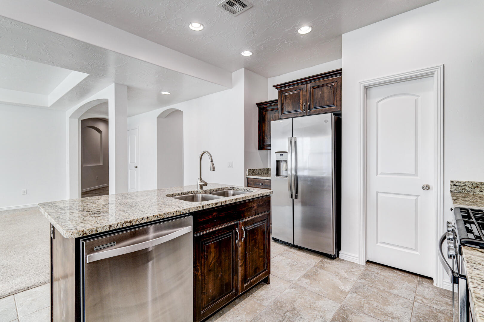 COTTONWOOD - Residential