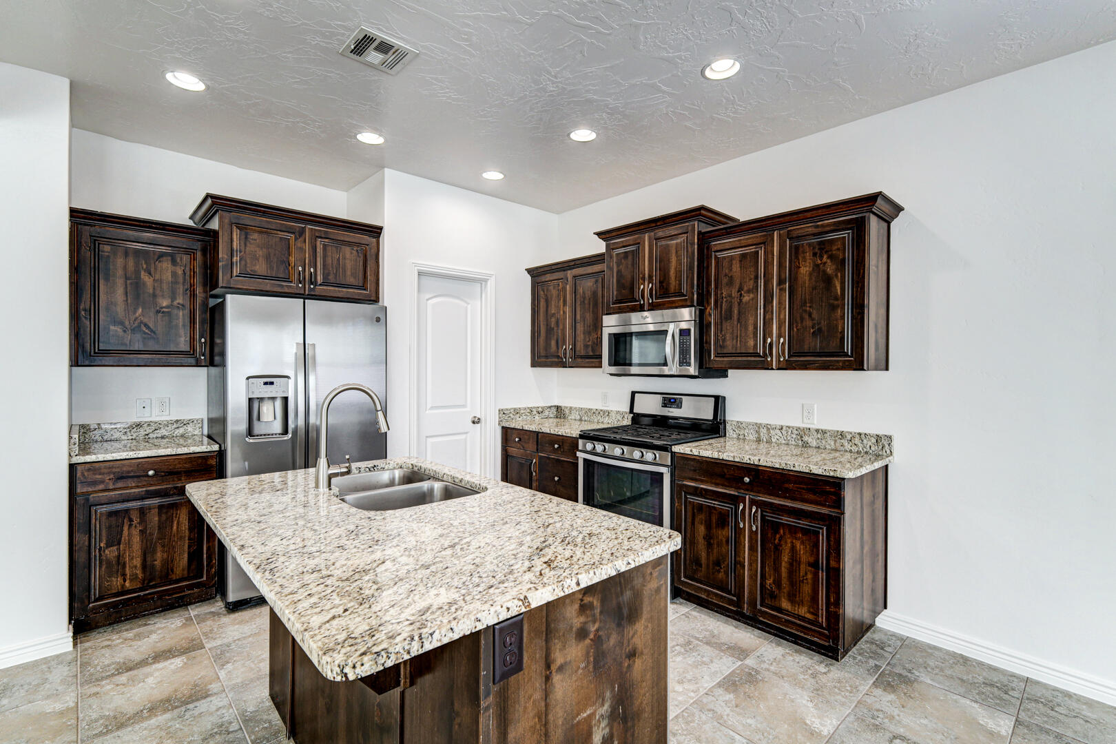 COTTONWOOD - Residential