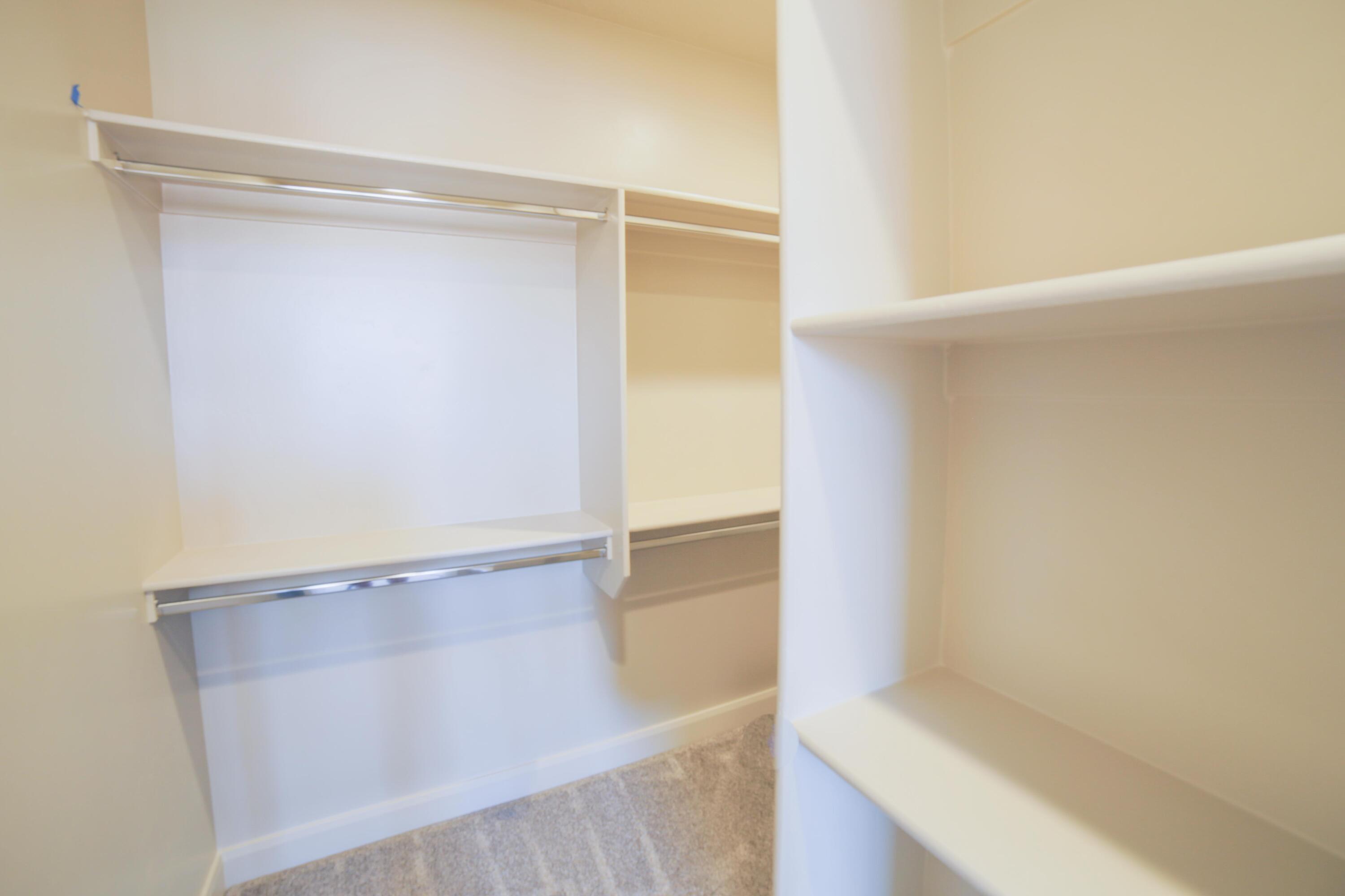 SKY VALLEY - Residential