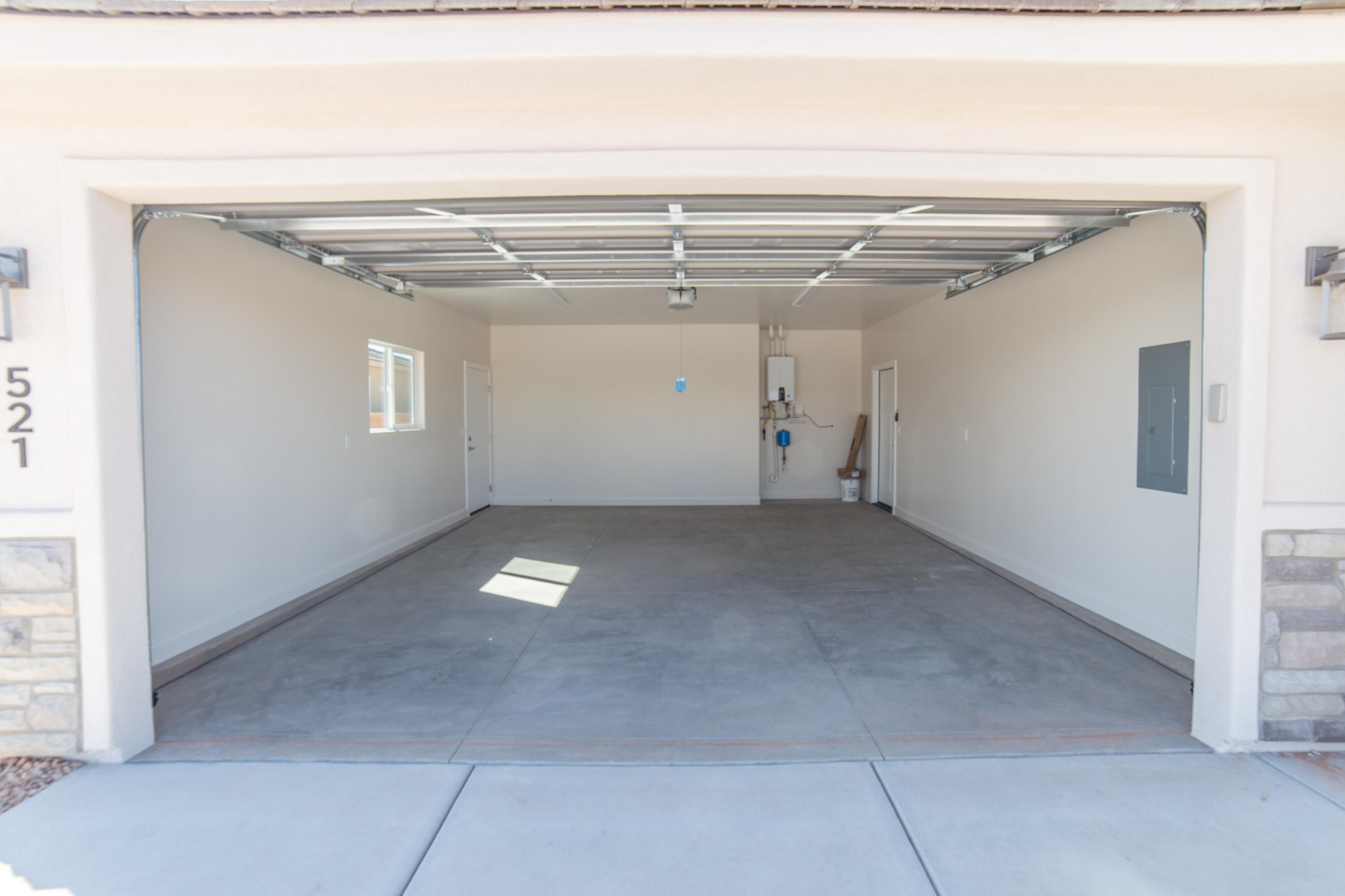 SKY VALLEY - Residential