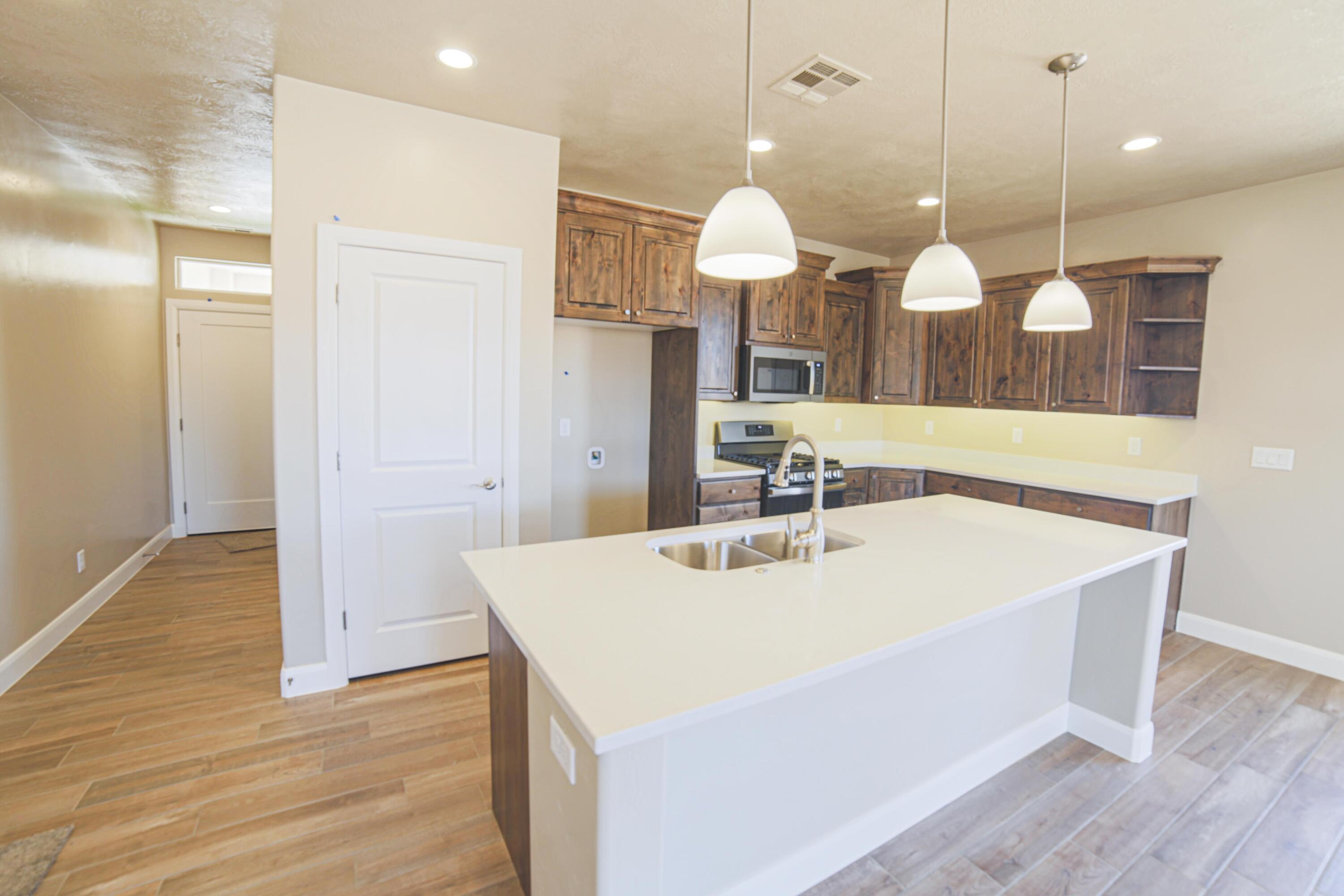 SKY VALLEY - Residential